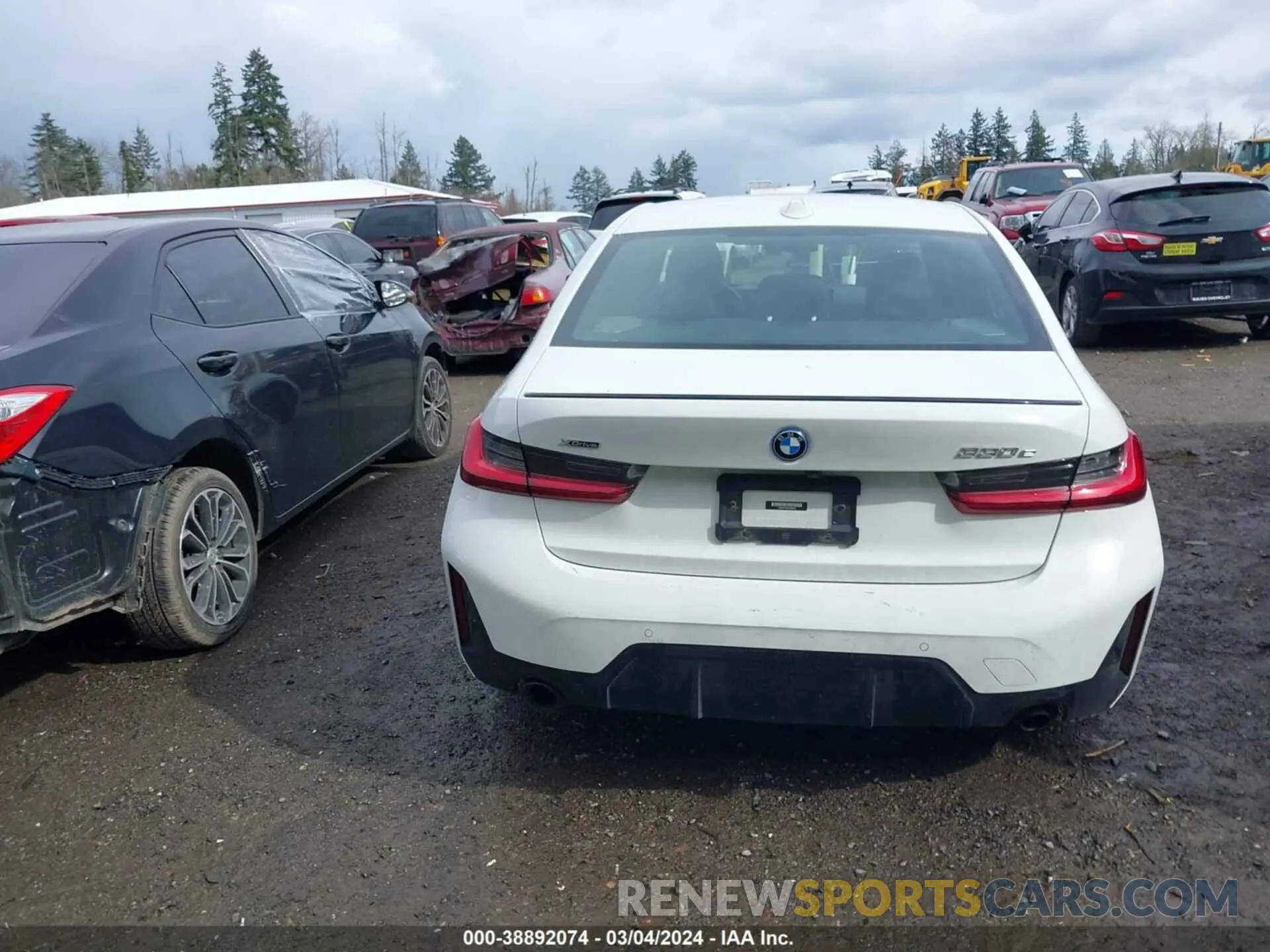 16 fotografías del automóvil dañado 3MW39FS06P8D08418 BMW 3 SERIES 2023