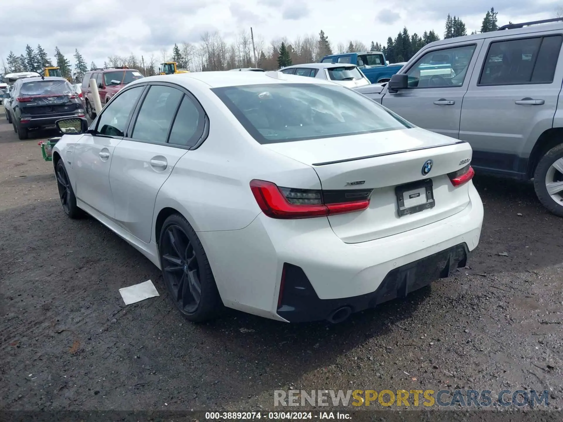 3 fotografías del automóvil dañado 3MW39FS06P8D08418 BMW 3 SERIES 2023