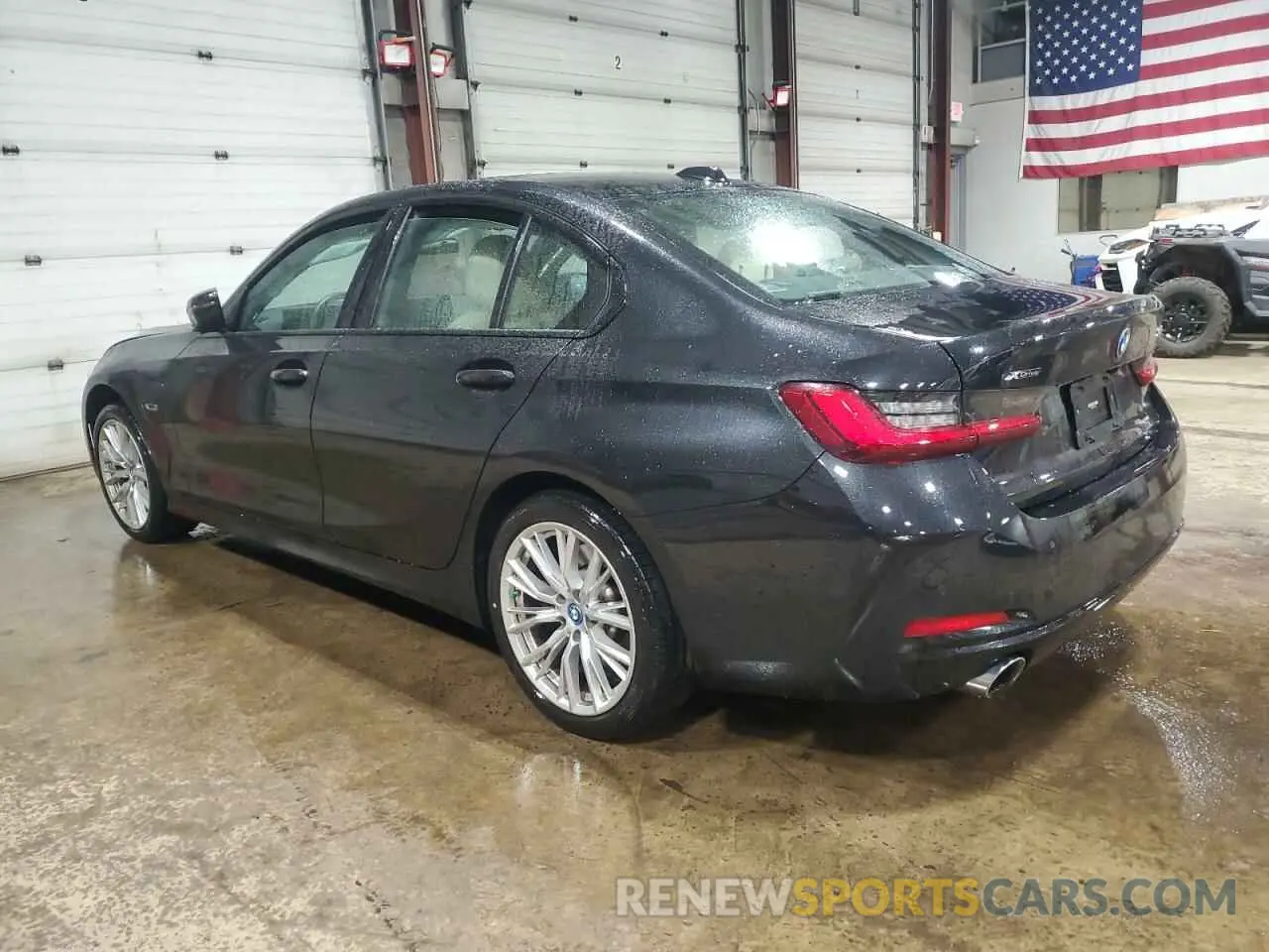 2 fotografías del automóvil dañado 3MW39FS08P8C88897 BMW 3 SERIES 2023