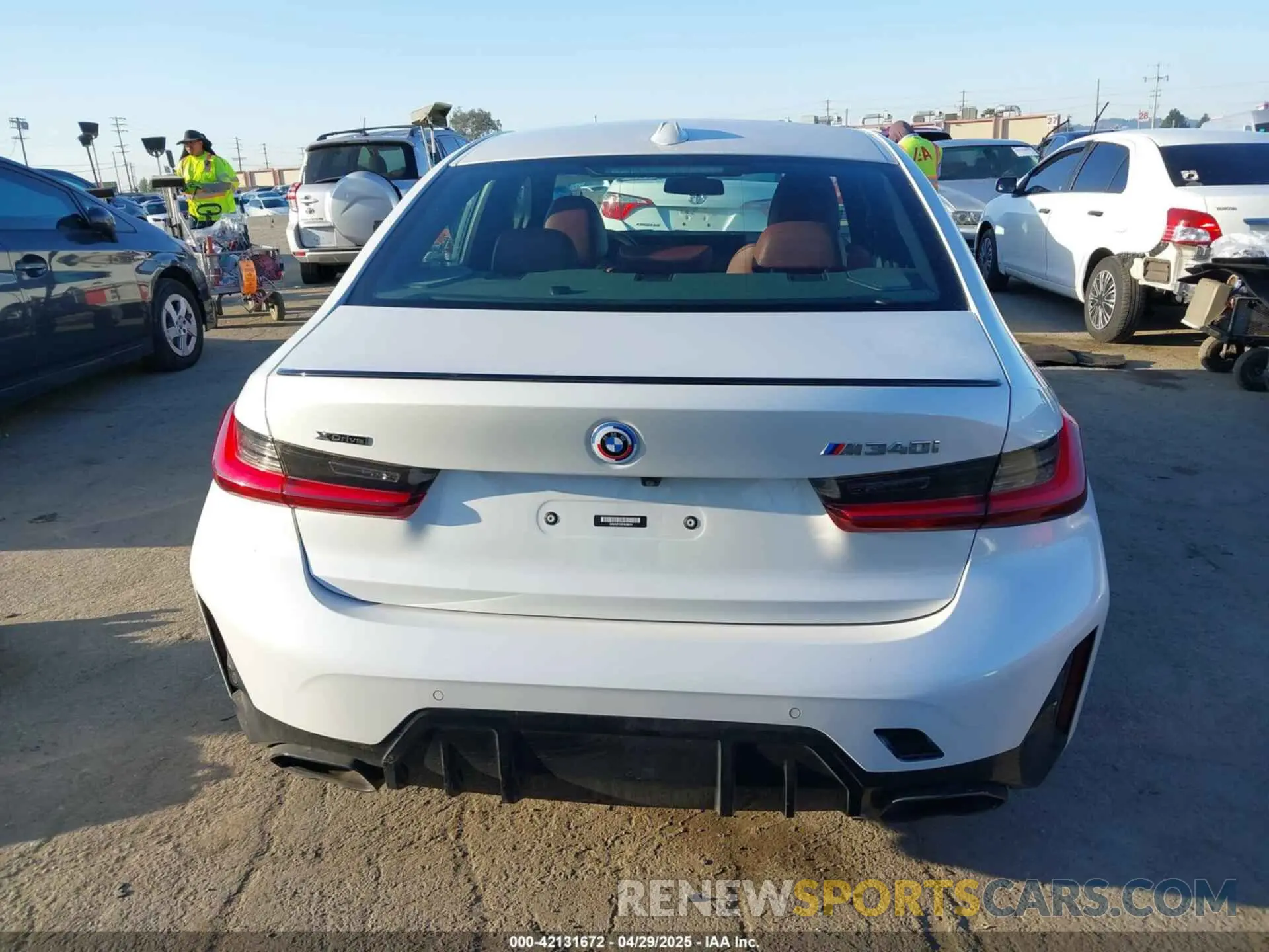 16 fotografías del automóvil dañado 3MW49FF09P8C88244 BMW 3 SERIES 2023