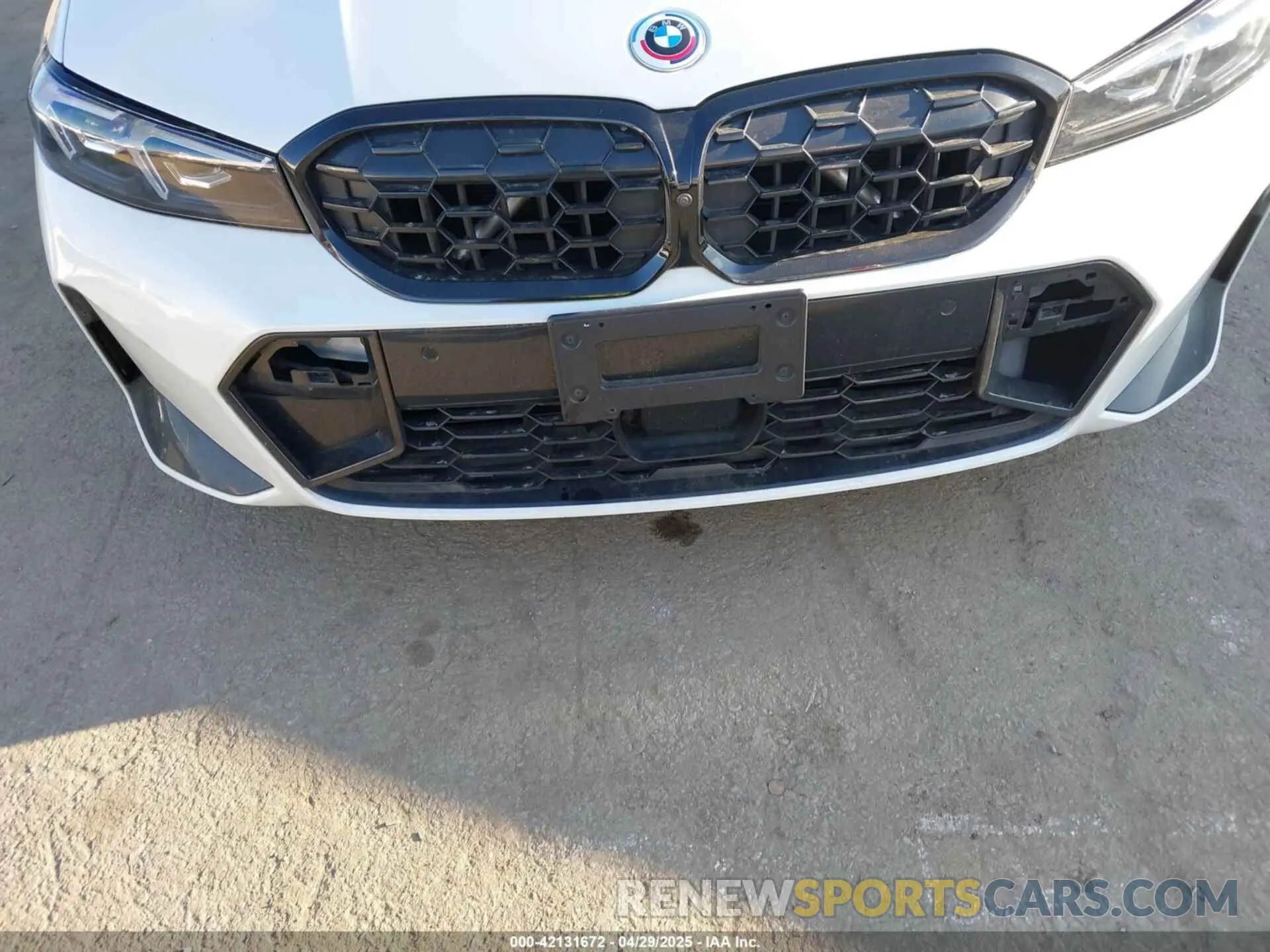 6 fotografías del automóvil dañado 3MW49FF09P8C88244 BMW 3 SERIES 2023