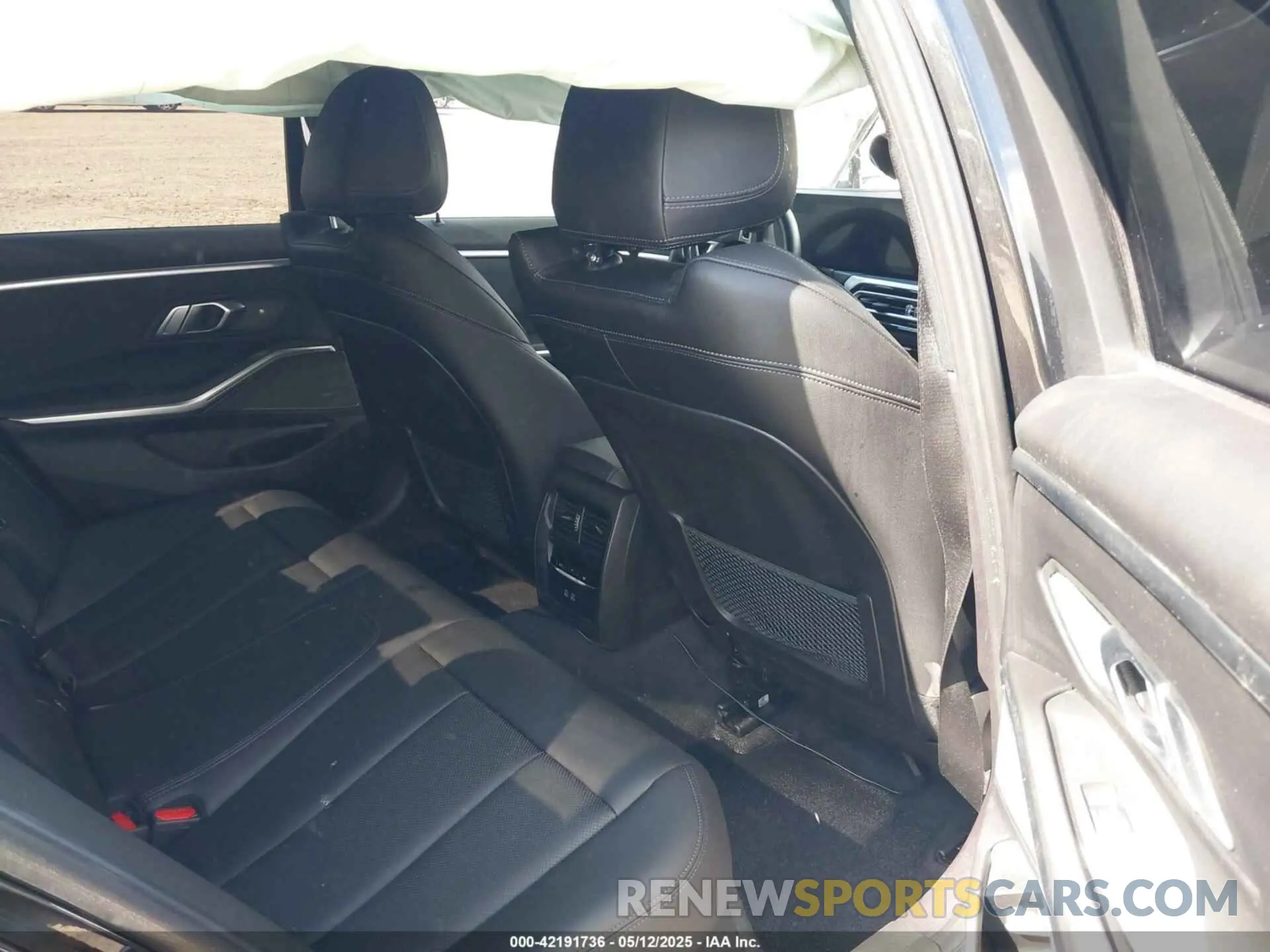8 fotografías del automóvil dañado 3MW49FS01P8D61614 BMW 3 SERIES 2023