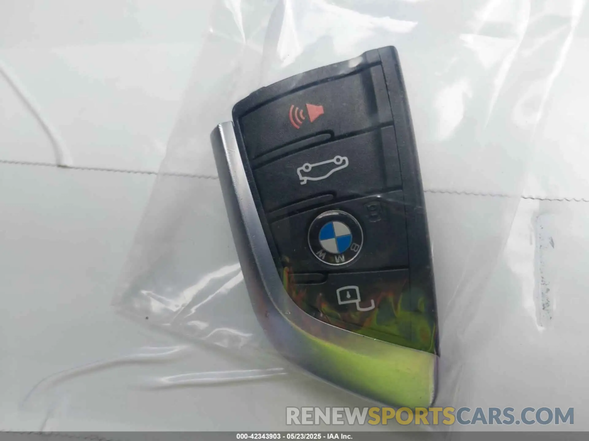 11 fotografías del automóvil dañado 3MW49FS02P8C98779 BMW 3 SERIES 2023
