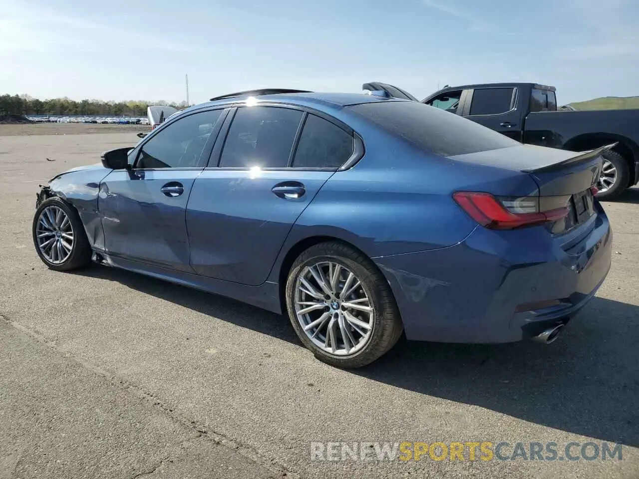 2 fotografías del automóvil dañado 3MW89FF04P8D09387 BMW 3 SERIES 2023