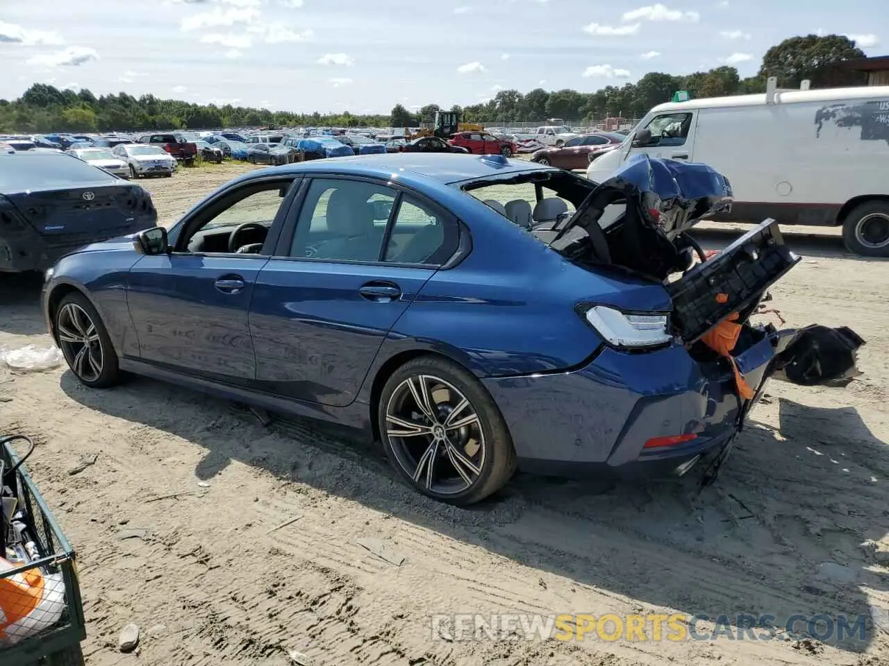 2 fotografías del automóvil dañado 3MW89FF09P8D31756 BMW 3 SERIES 2023