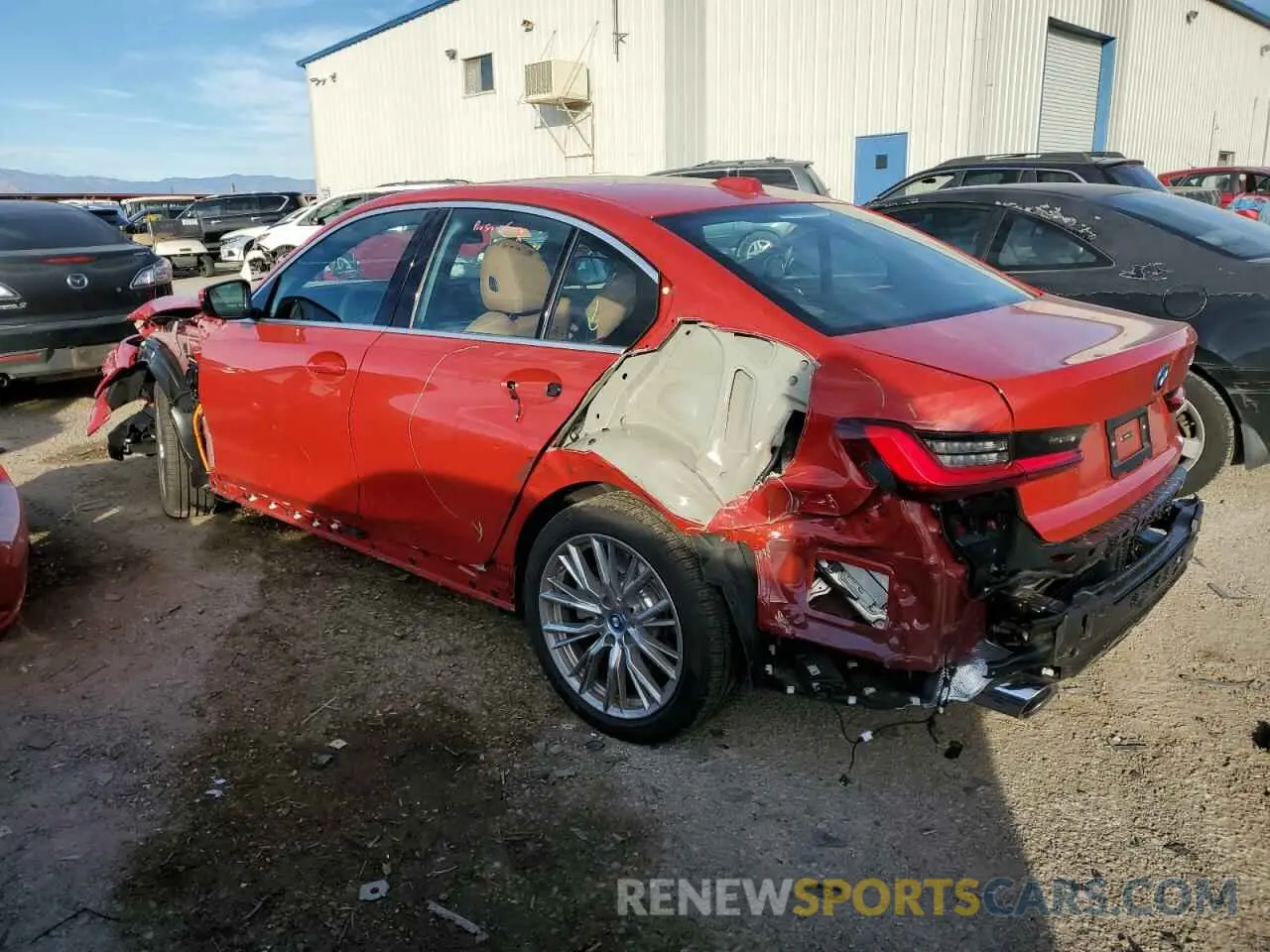 2 fotografías del automóvil dañado 3MW39FF01R8E69305 BMW 3 SERIES 2024
