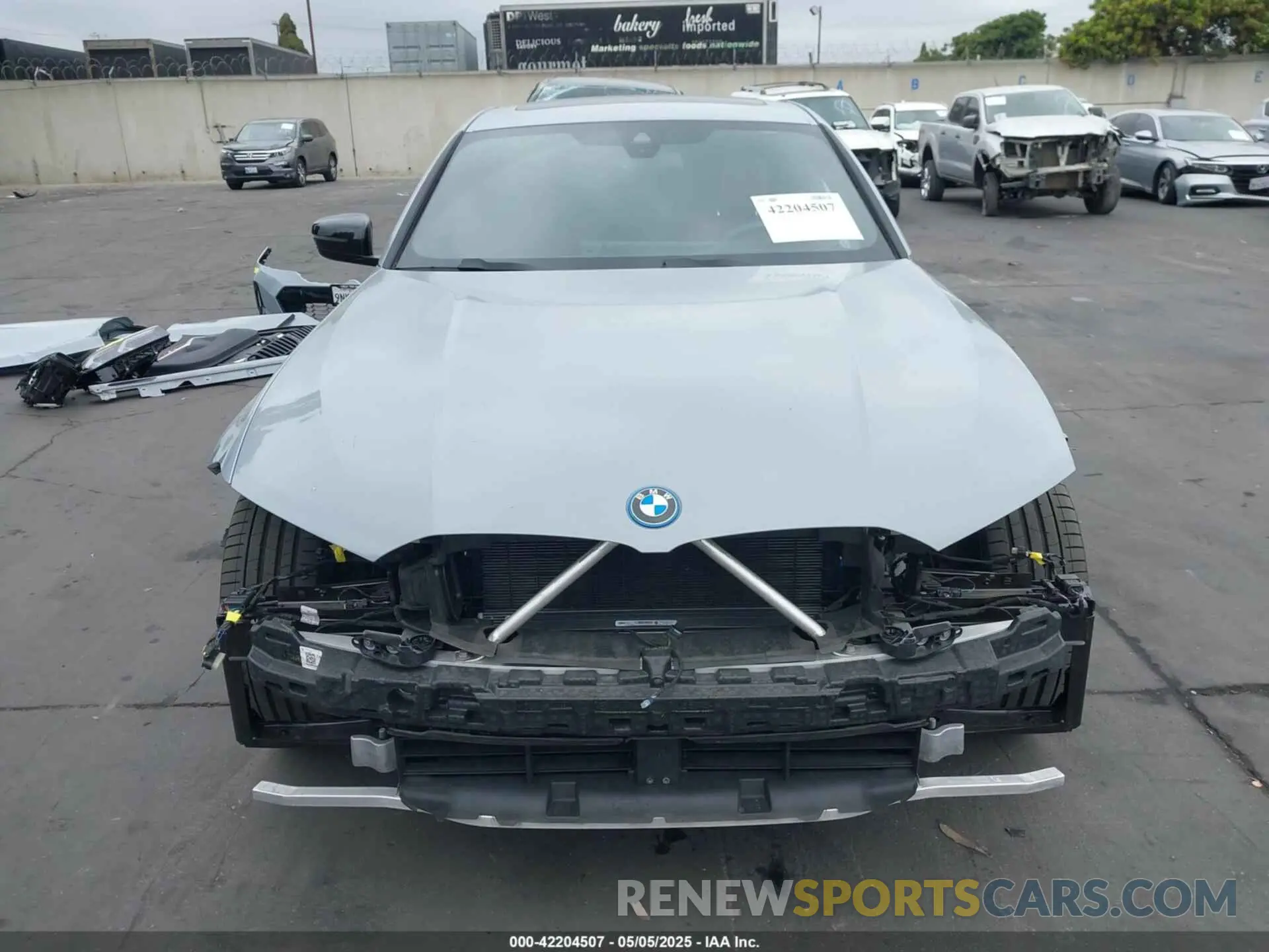 13 fotografías del automóvil dañado 3MW39FF06R8E82471 BMW 3 SERIES 2024