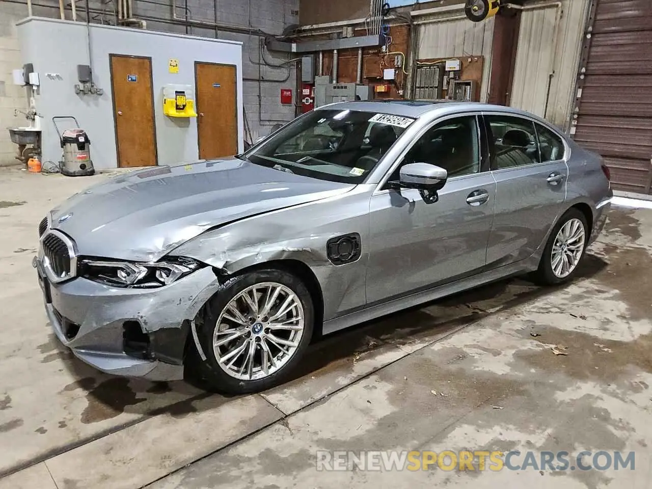 1 fotografías del automóvil dañado 3MW39FS05R8E42243 BMW 3 SERIES 2024