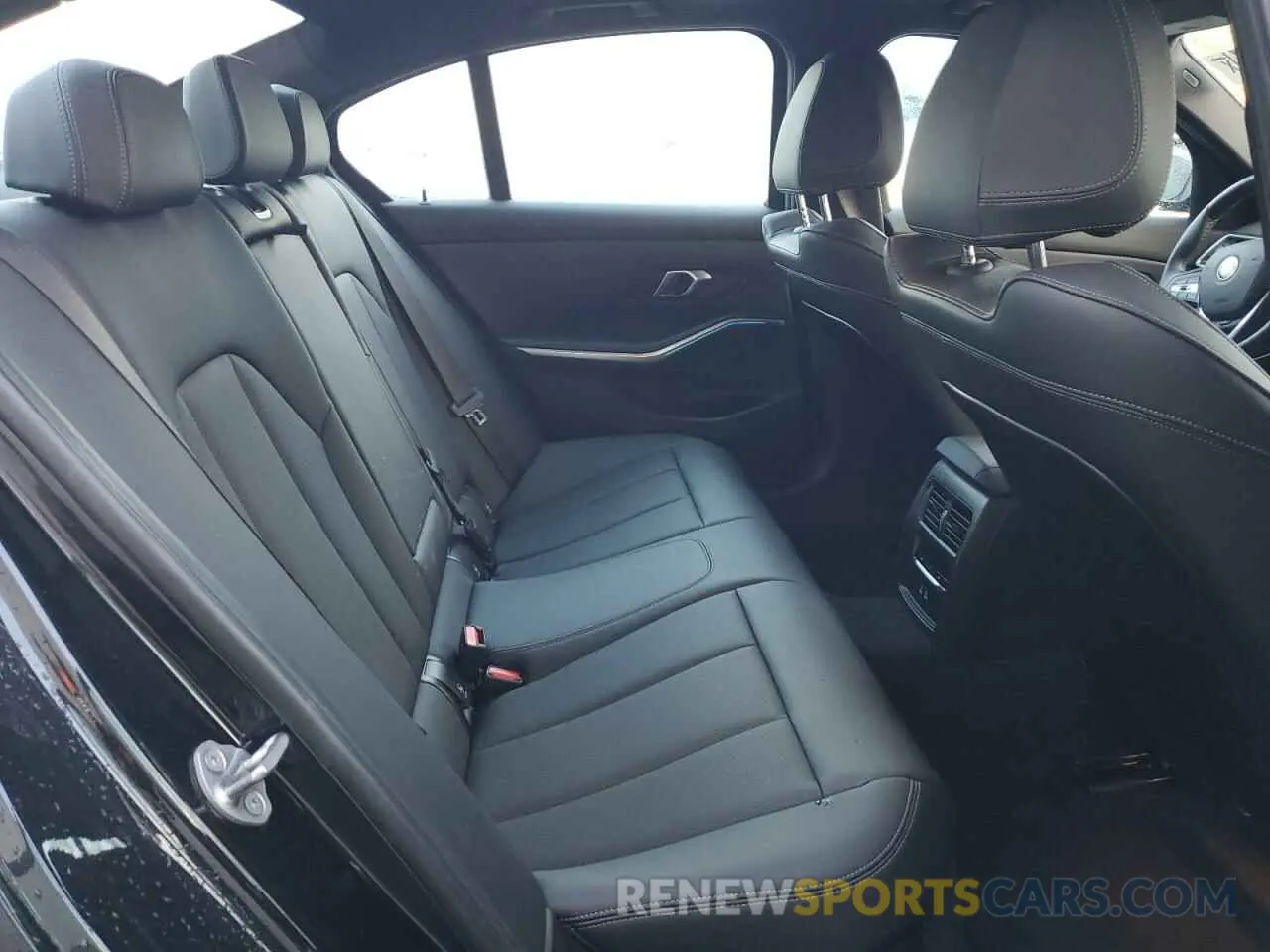 10 fotografías del automóvil dañado 3MW39FS08R8E41913 BMW 3 SERIES 2024