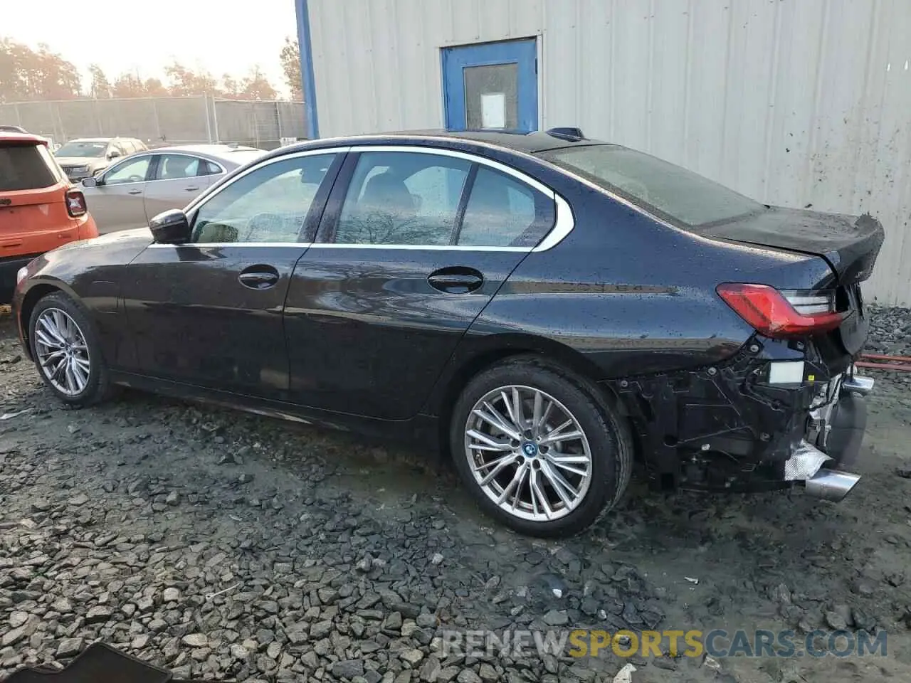2 fotografías del automóvil dañado 3MW39FS08R8E41913 BMW 3 SERIES 2024