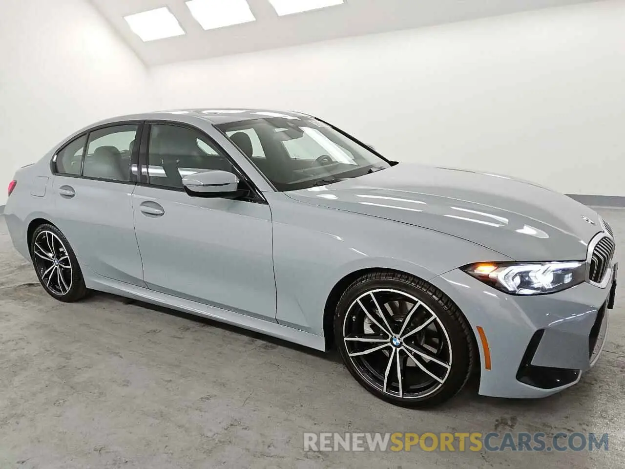 4 fotografías del automóvil dañado 3MW69FF03R8E63910 BMW 3 SERIES 2024
