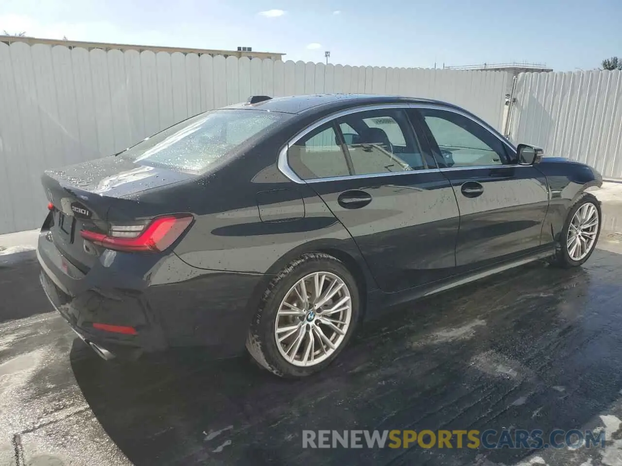 3 fotografías del automóvil dañado 3MW69FF03R8E77659 BMW 3 SERIES 2024