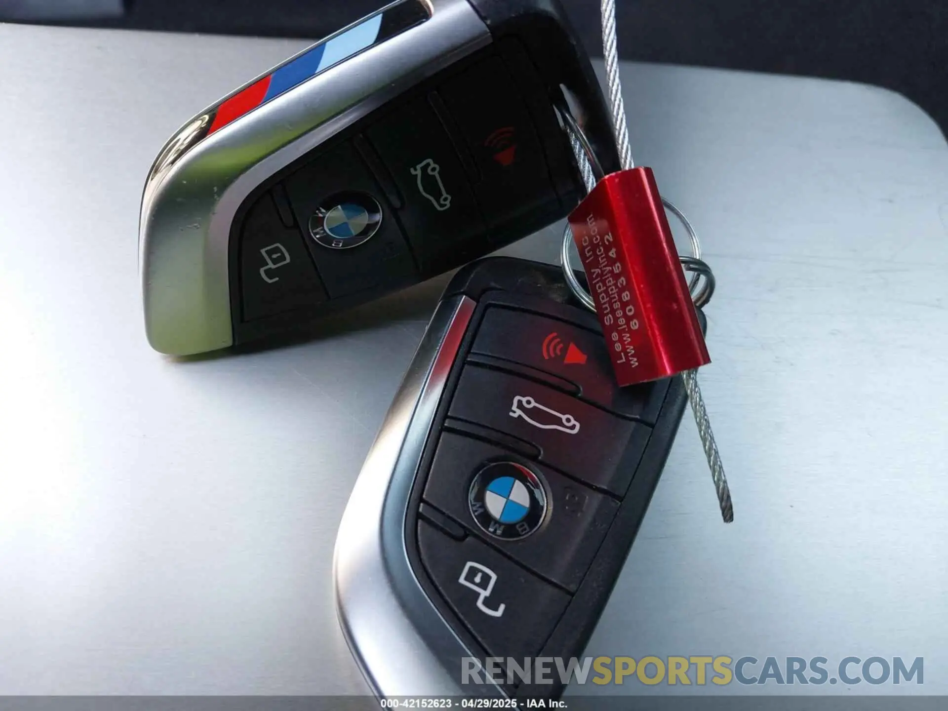 11 fotografías del automóvil dañado 3MW69FF06R8D79936 BMW 3 SERIES 2024