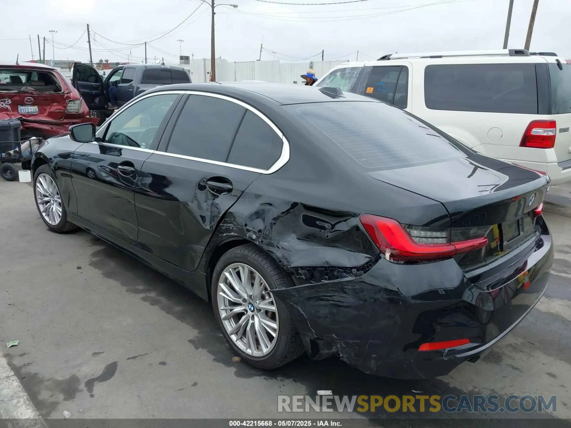 3 fotografías del automóvil dañado 3MW69FF06R8E26656 BMW 3 SERIES 2024