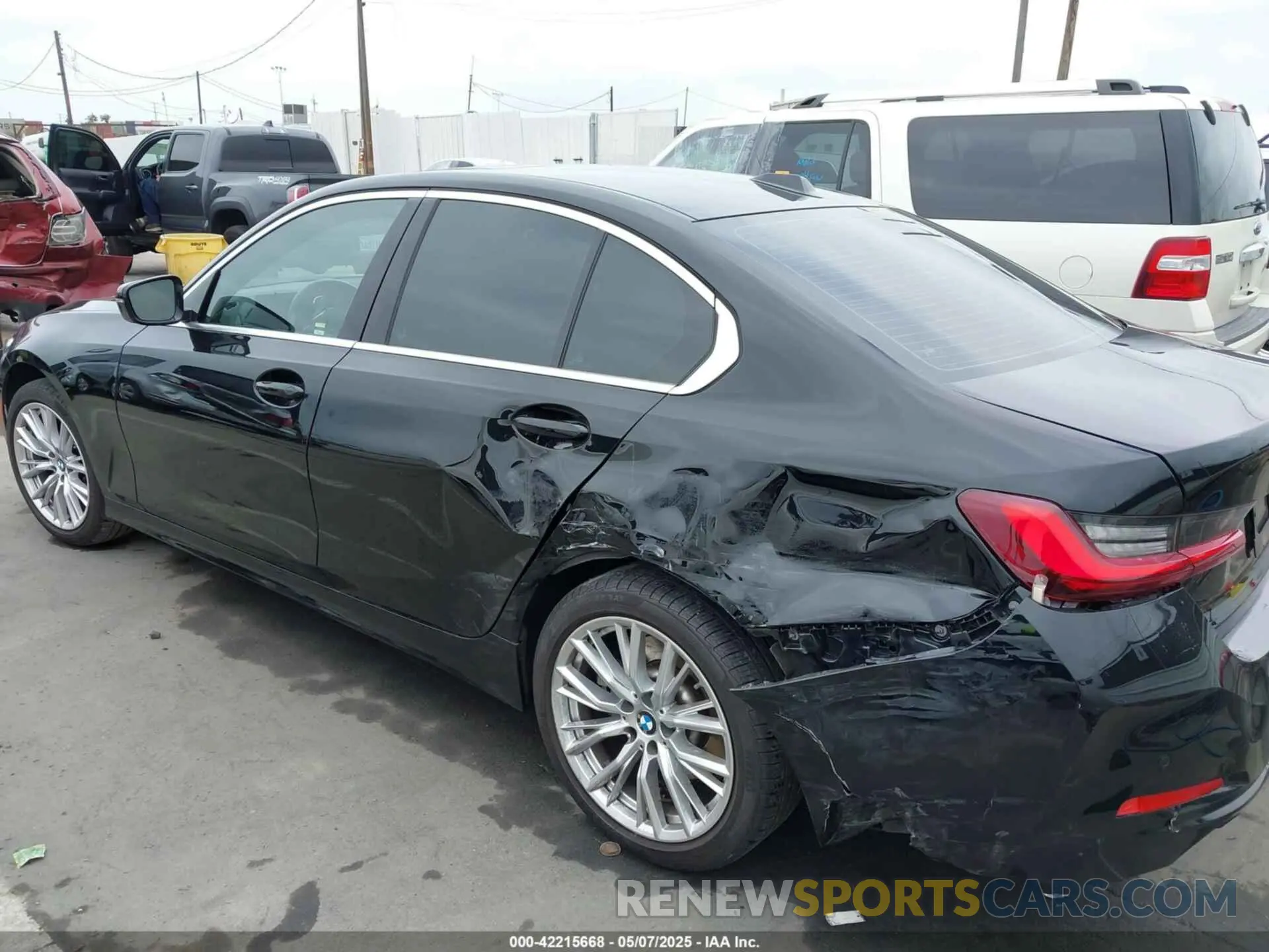 6 fotografías del automóvil dañado 3MW69FF06R8E26656 BMW 3 SERIES 2024