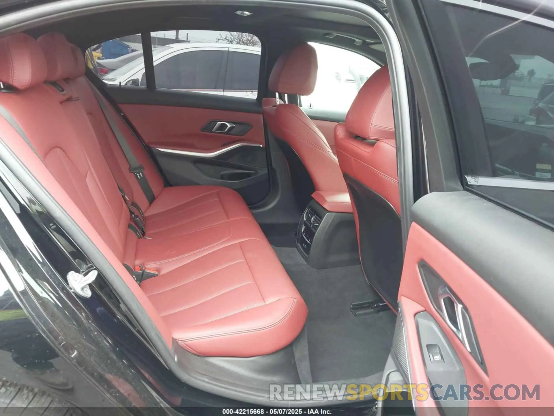 8 fotografías del automóvil dañado 3MW69FF06R8E26656 BMW 3 SERIES 2024