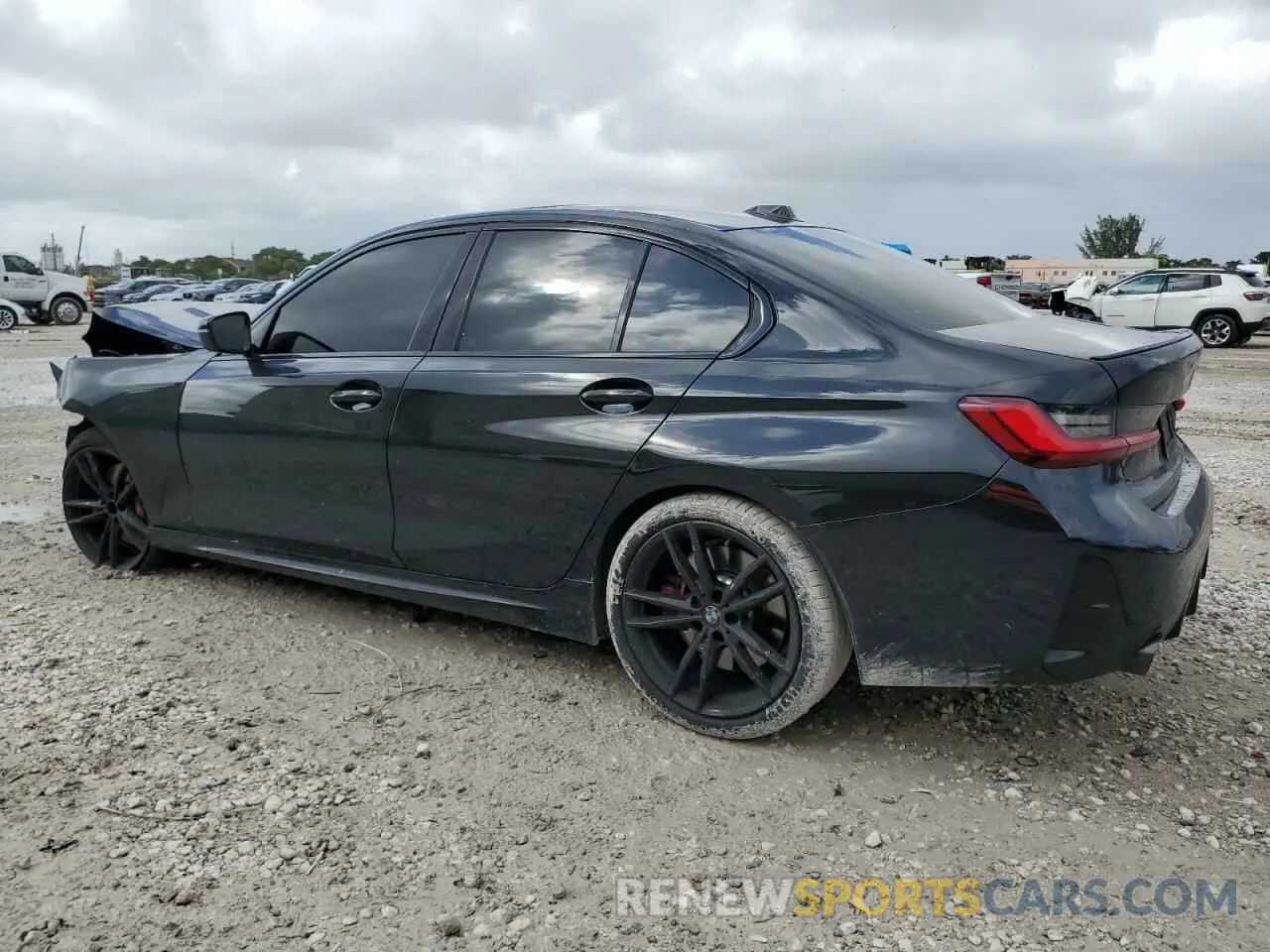 2 fotografías del automóvil dañado 3MW69FF07R8E26178 BMW 3 SERIES 2024