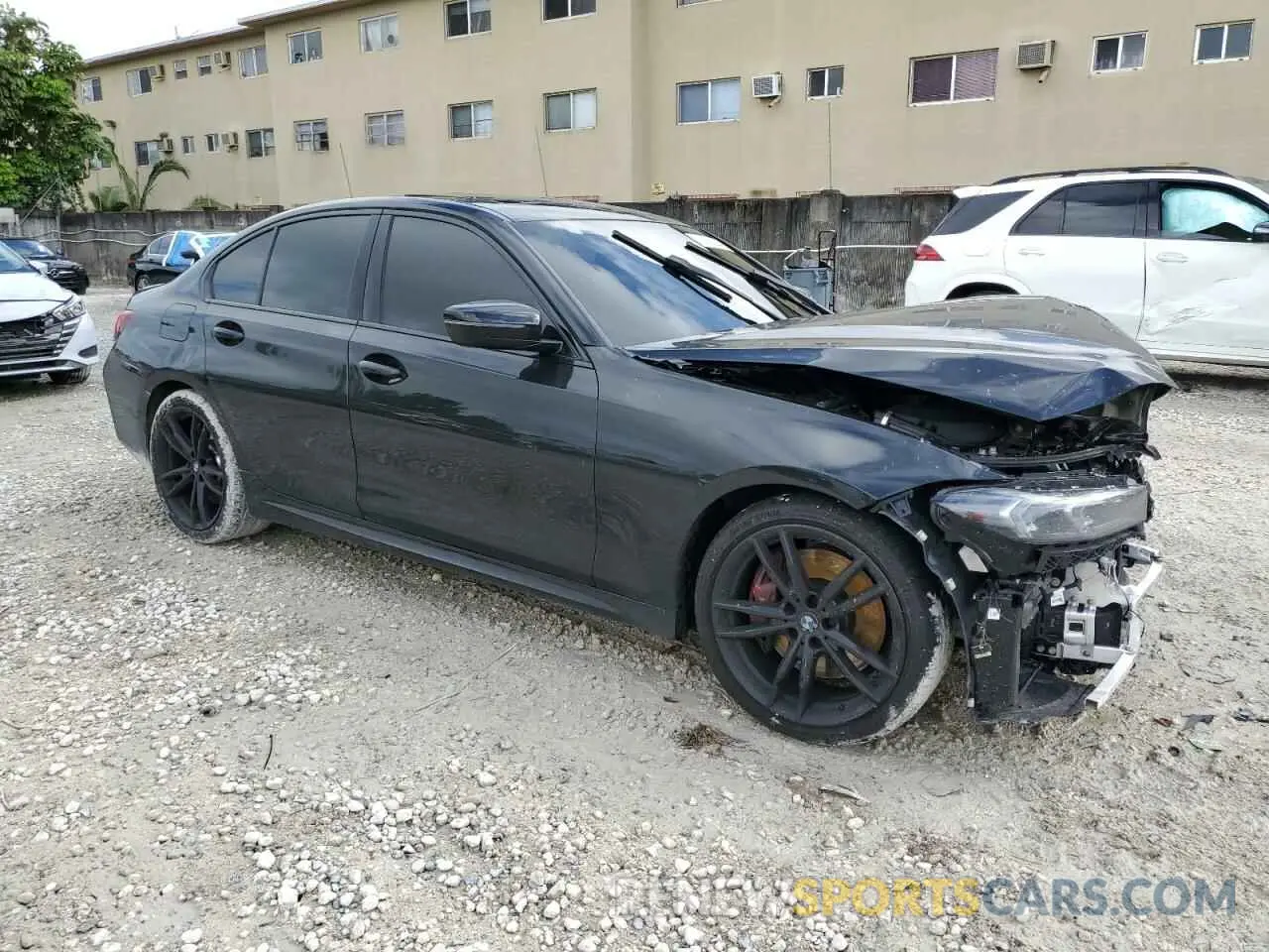 4 fotografías del automóvil dañado 3MW69FF07R8E26178 BMW 3 SERIES 2024