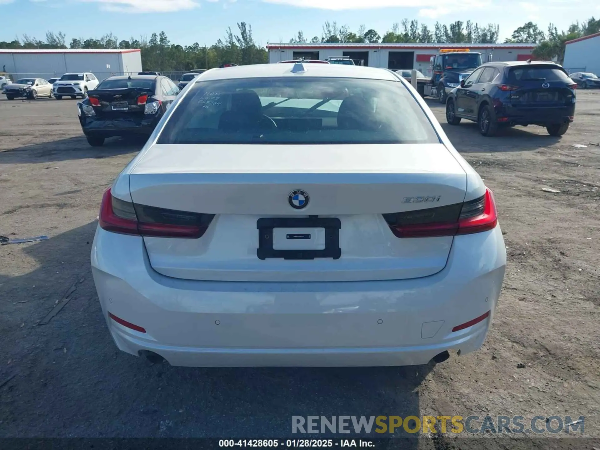 15 fotografías del automóvil dañado 3MW69FF07R8E63764 BMW 3 SERIES 2024