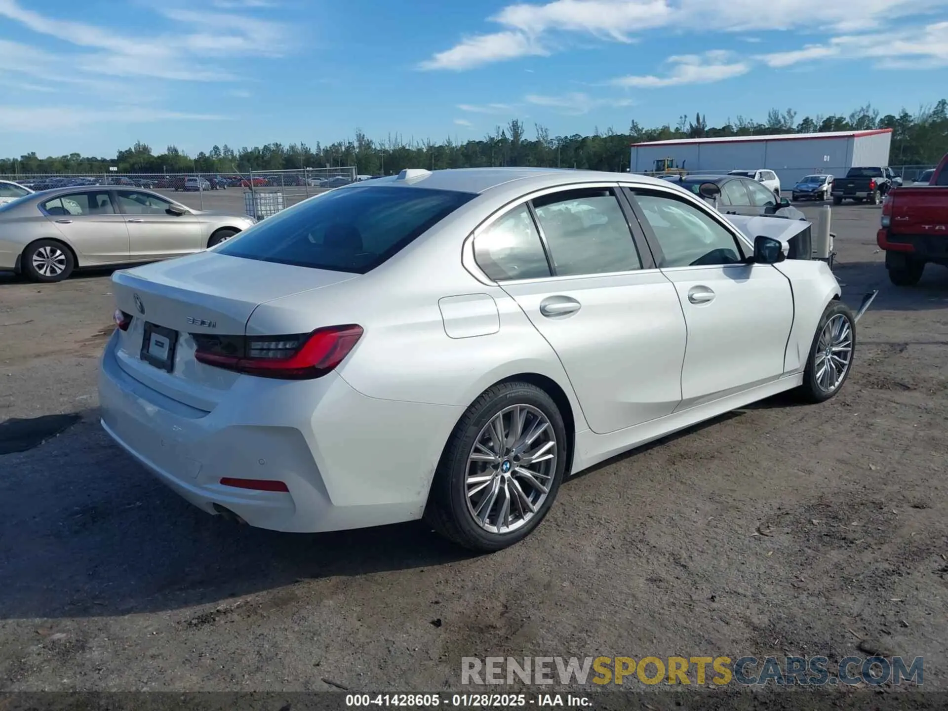 4 fotografías del automóvil dañado 3MW69FF07R8E63764 BMW 3 SERIES 2024