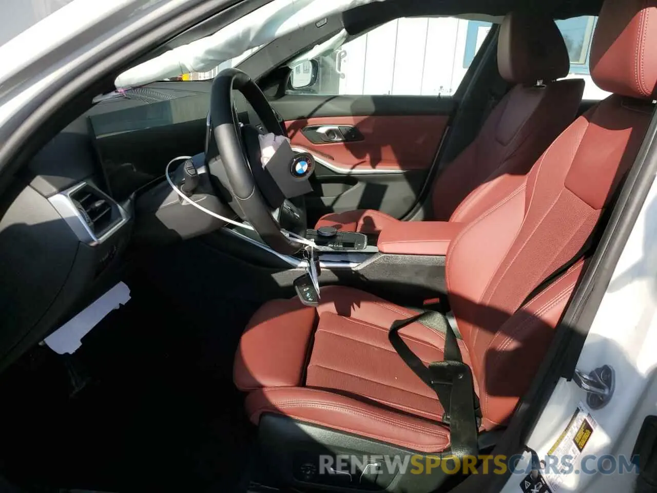 7 fotografías del automóvil dañado 3MW89FF02R8E76365 BMW 3 SERIES 2024