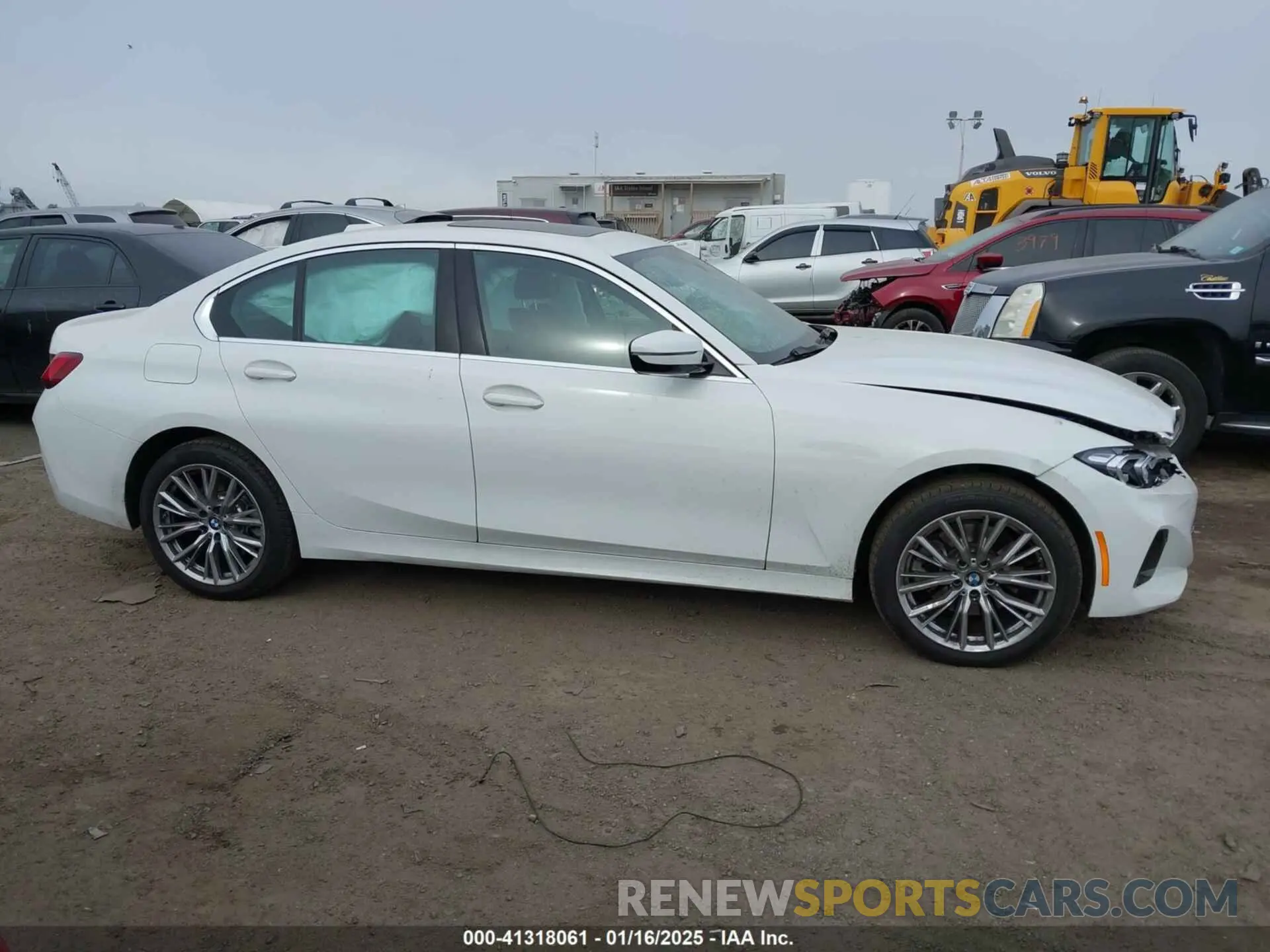 13 fotografías del automóvil dañado 3MW89FF04R8E84855 BMW 3 SERIES 2024