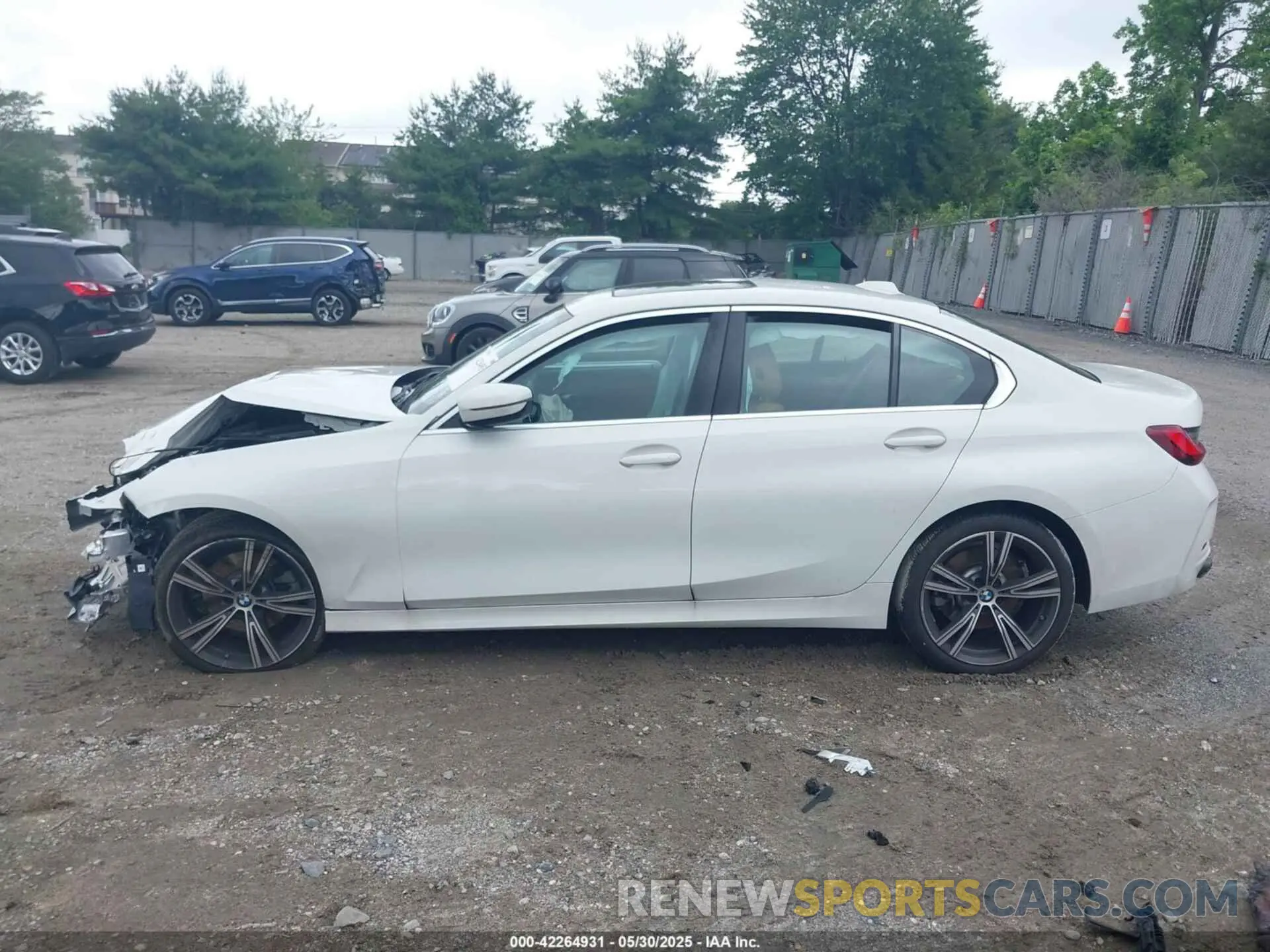 14 fotografías del automóvil dañado 3MW89FF05R8D96283 BMW 3 SERIES 2024