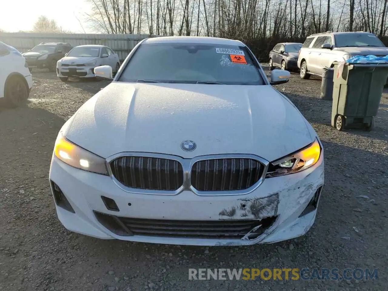 5 fotografías del automóvil dañado 3MW89FF07R8D83454 BMW 3 SERIES 2024