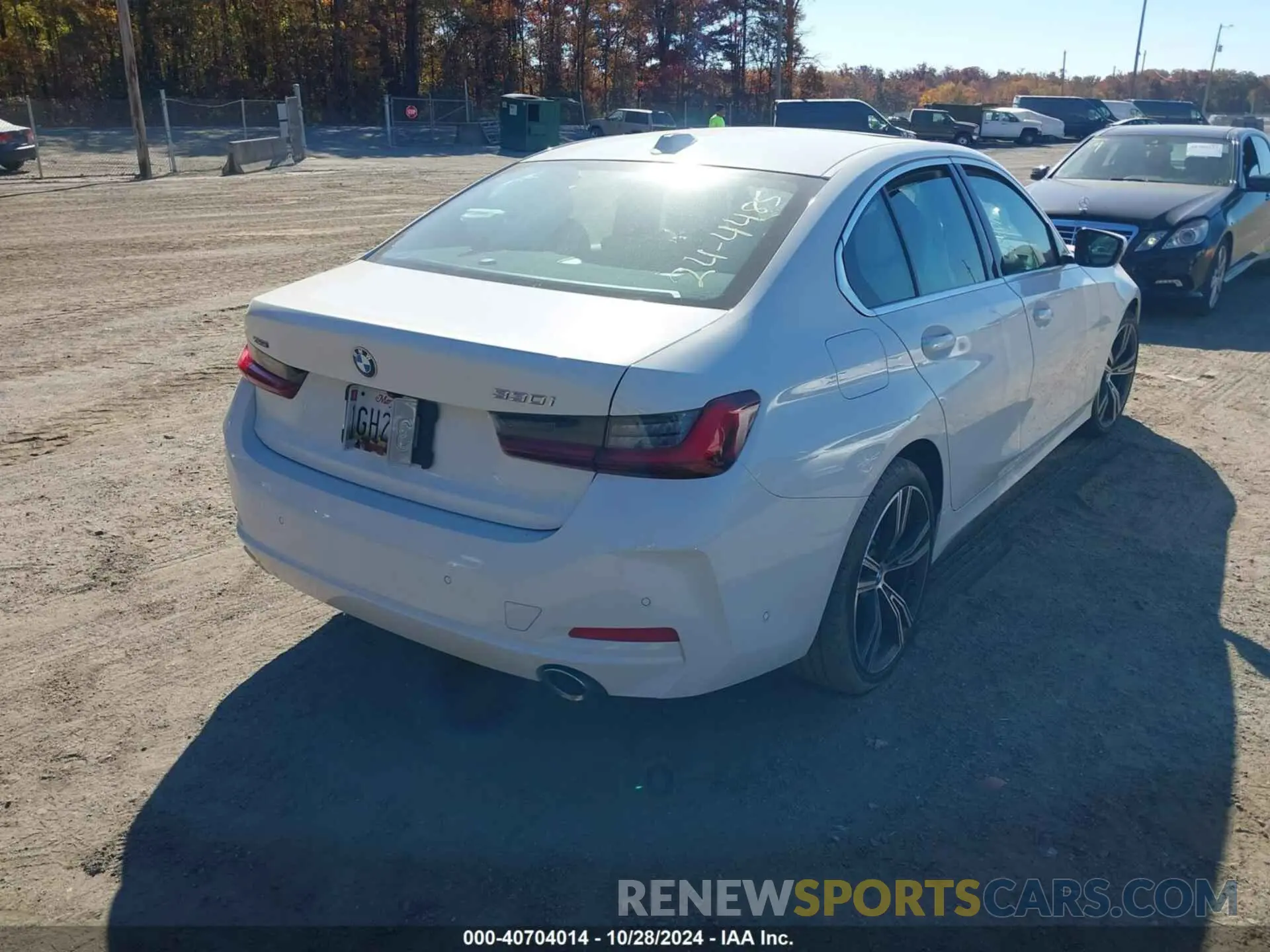 4 fotografías del automóvil dañado 3MW89FF09R8E20701 BMW 3 SERIES 2024