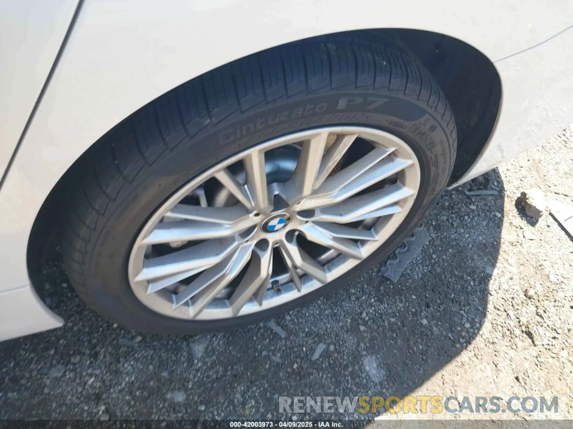 12 fotografías del automóvil dañado 3MW89FF09R8E25560 BMW 3 SERIES 2024