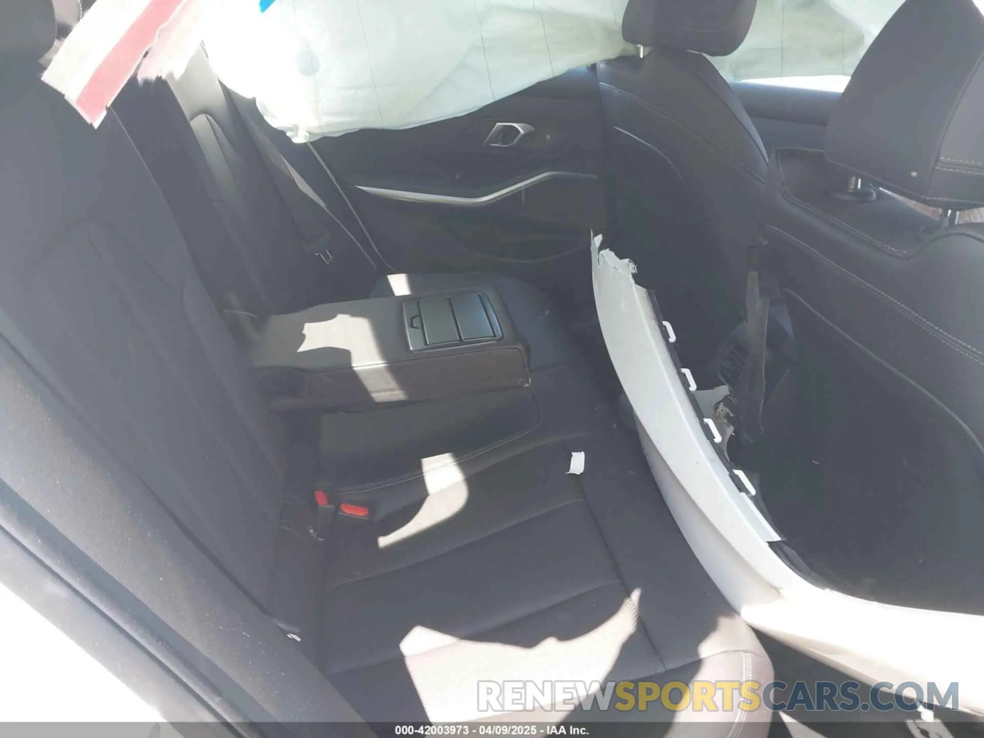 8 fotografías del automóvil dañado 3MW89FF09R8E25560 BMW 3 SERIES 2024