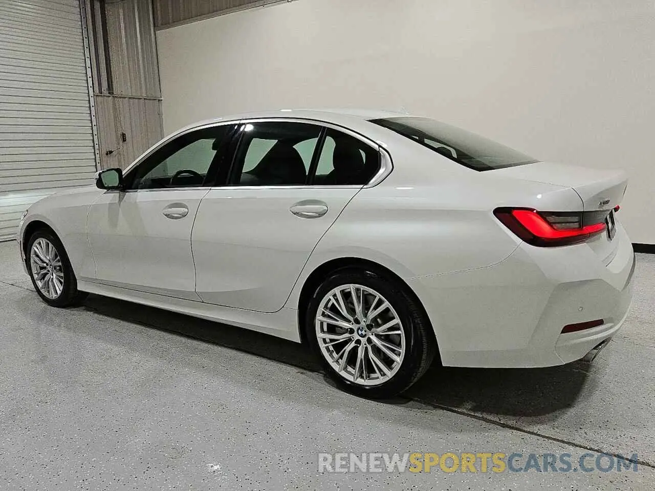 2 fotografías del automóvil dañado 3MW89FF09R8E49101 BMW 3 SERIES 2024
