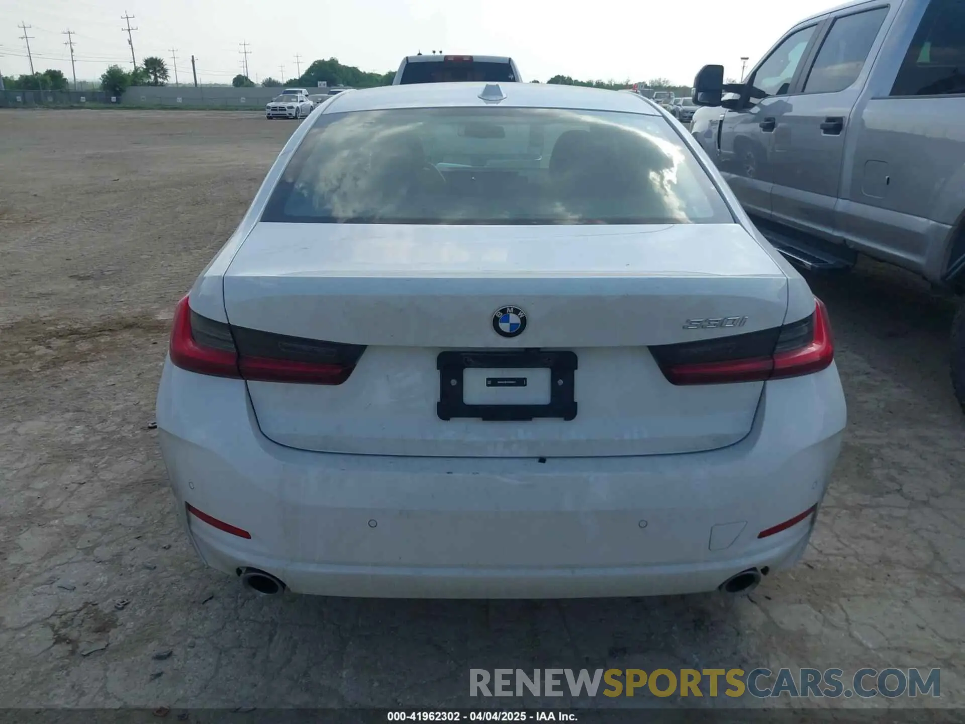 16 fotografías del automóvil dañado 3MW69CW03S8E96913 BMW 3 SERIES 2025