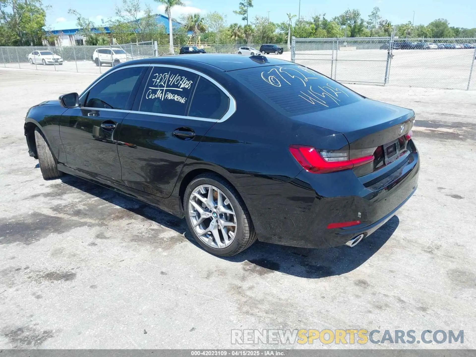 3 fotografías del automóvil dañado 3MW69CW08S8F16752 BMW 3 SERIES 2025