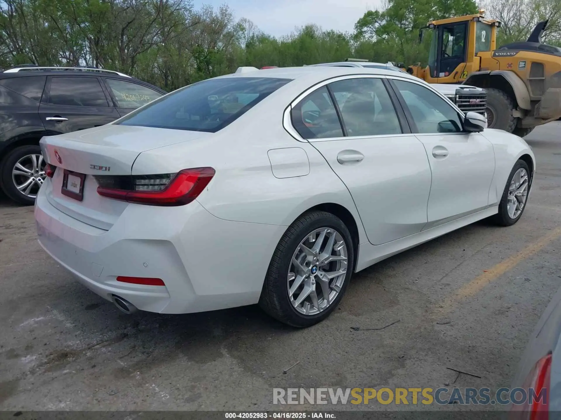 4 fotografías del automóvil dañado 3MW89CW00S8F11845 BMW 3 SERIES 2025