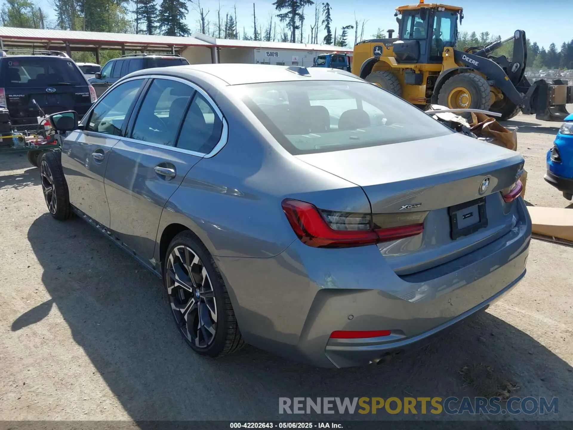 3 fotografías del automóvil dañado 3MW89CW04S8F14070 BMW 3 SERIES 2025