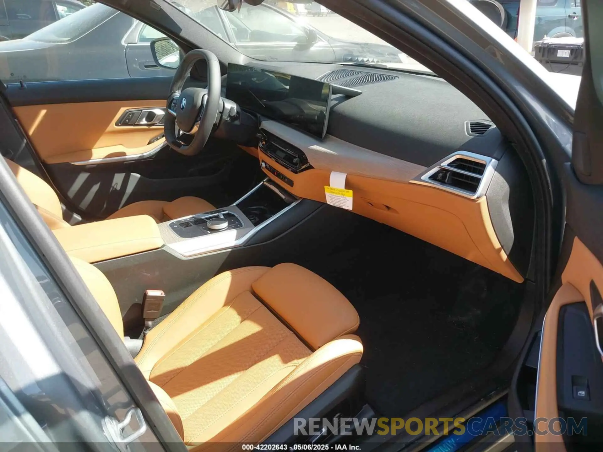 5 fotografías del automóvil dañado 3MW89CW04S8F14070 BMW 3 SERIES 2025