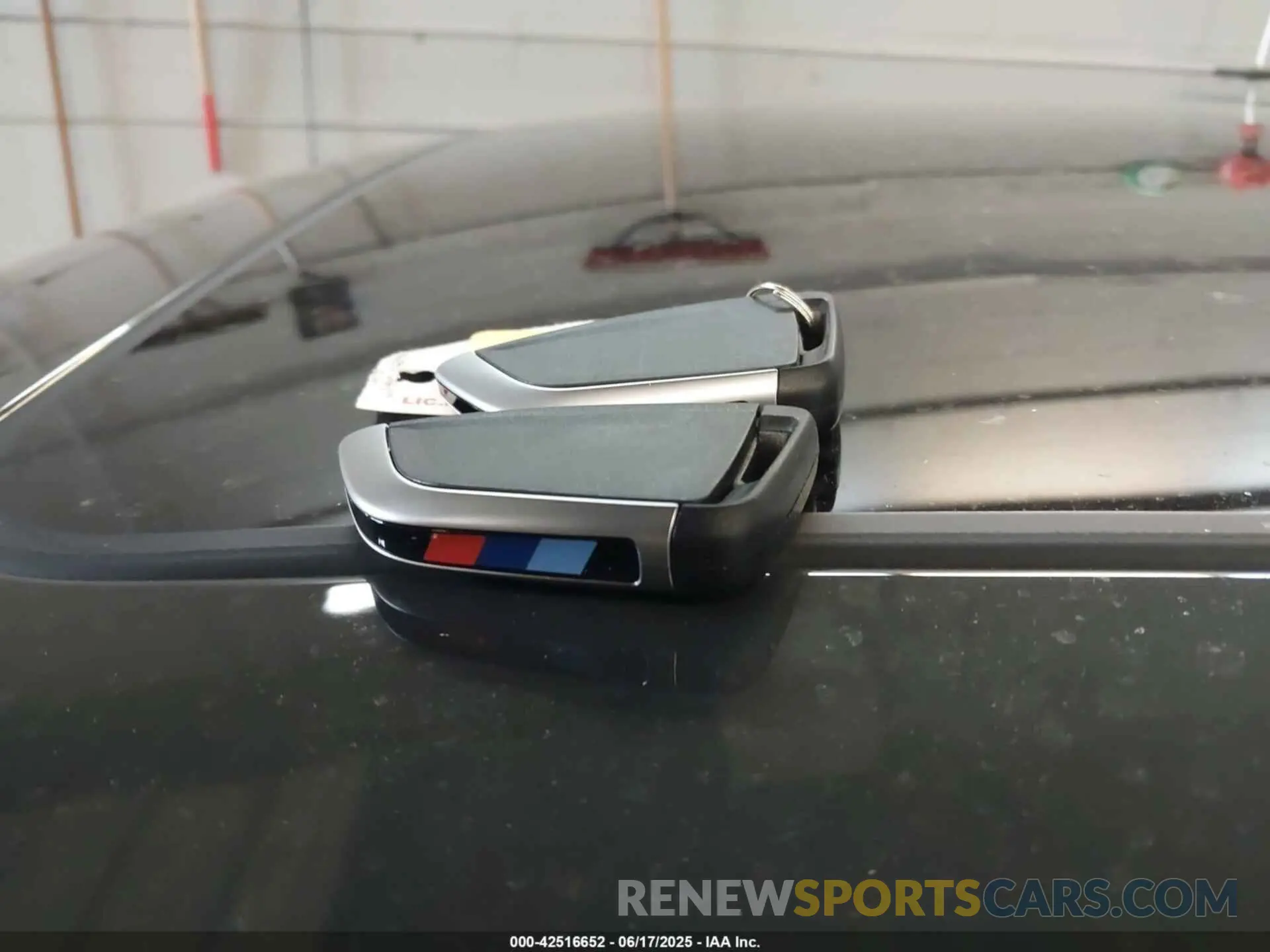 11 fotografías del automóvil dañado 3MW89CW08S8F31843 BMW 3 SERIES 2025