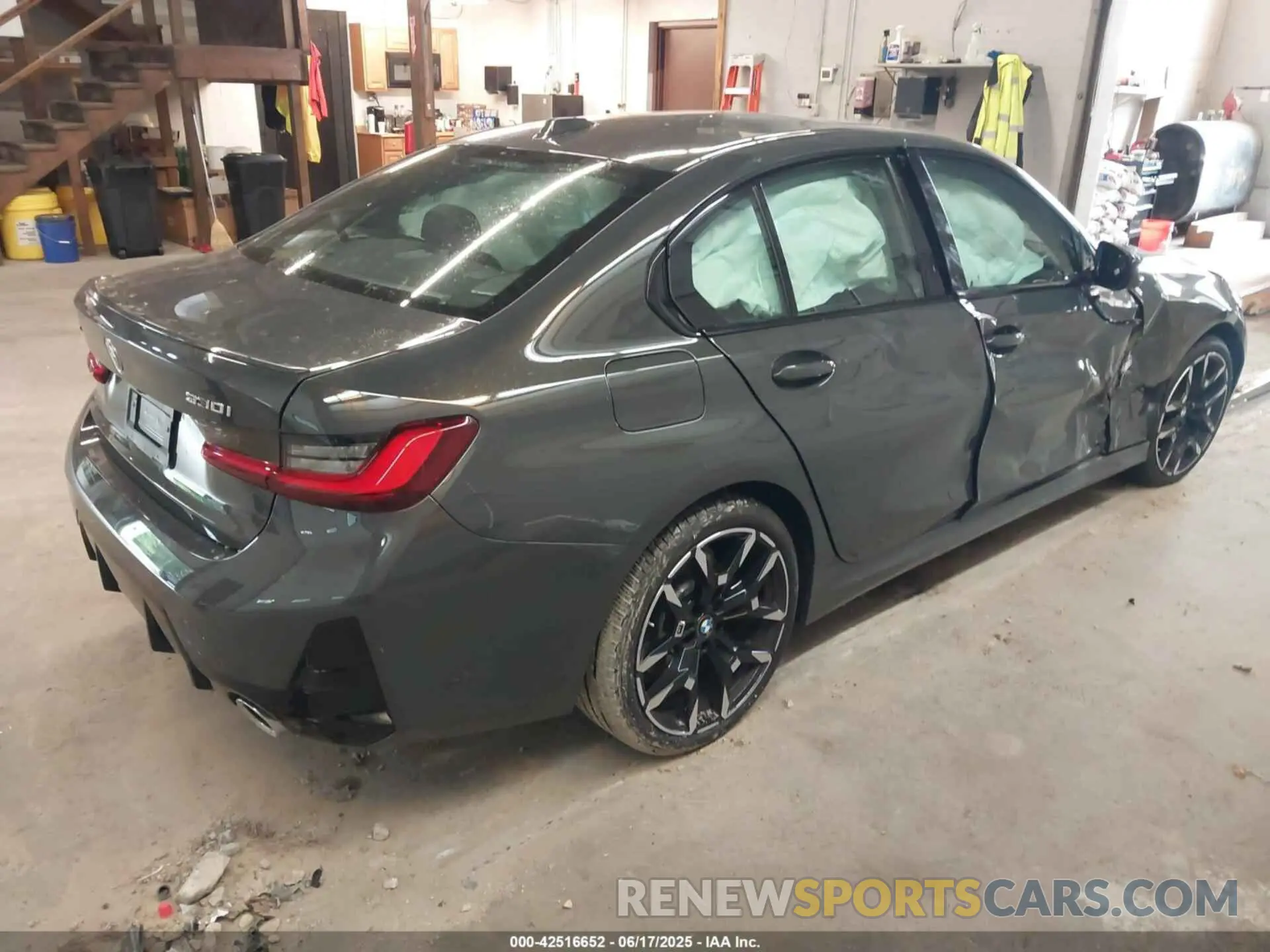 4 fotografías del automóvil dañado 3MW89CW08S8F31843 BMW 3 SERIES 2025