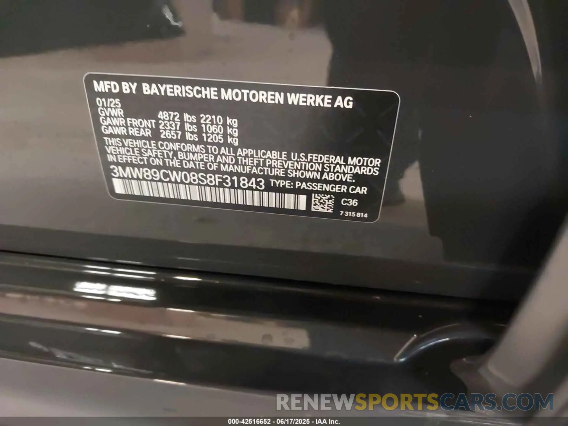 9 fotografías del automóvil dañado 3MW89CW08S8F31843 BMW 3 SERIES 2025