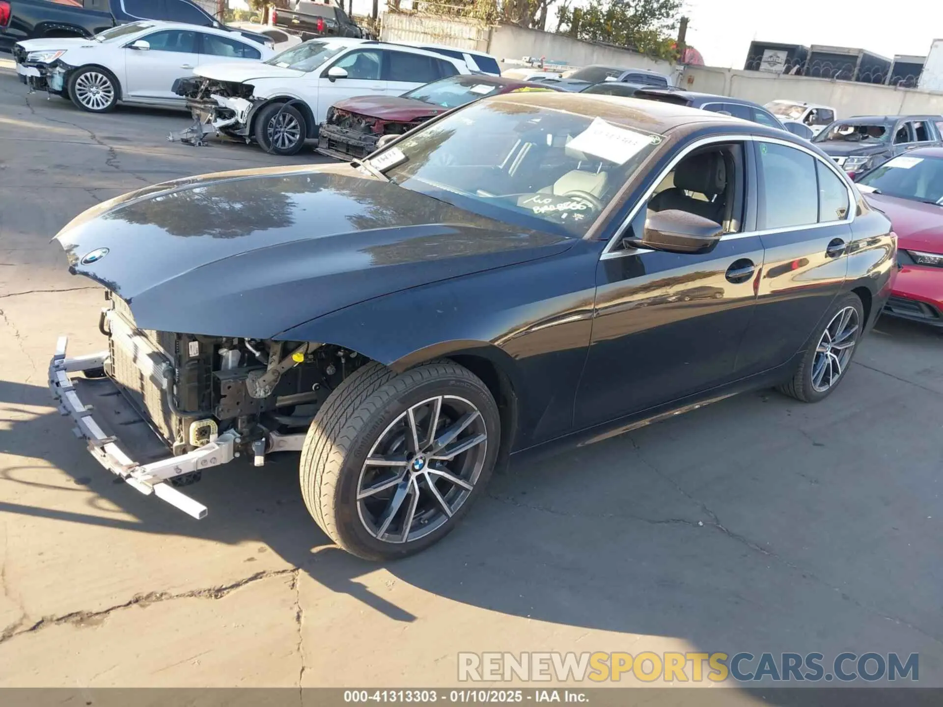 2 fotografías del automóvil dañado 3MW5R1J57K8B03367 BMW 330I 2019