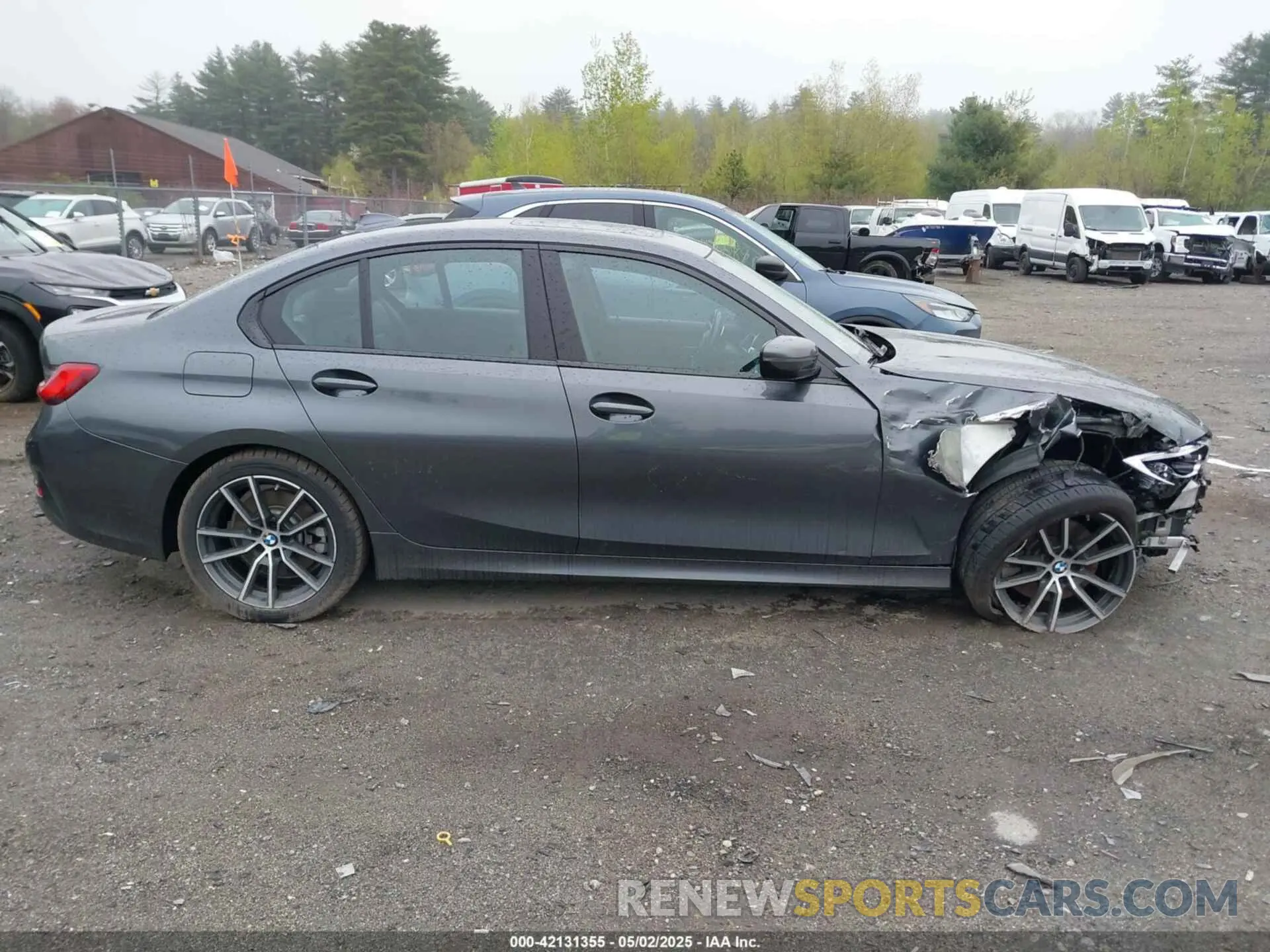 13 fotografías del automóvil dañado 3MW5R7J54K8A05383 BMW 330I 2019