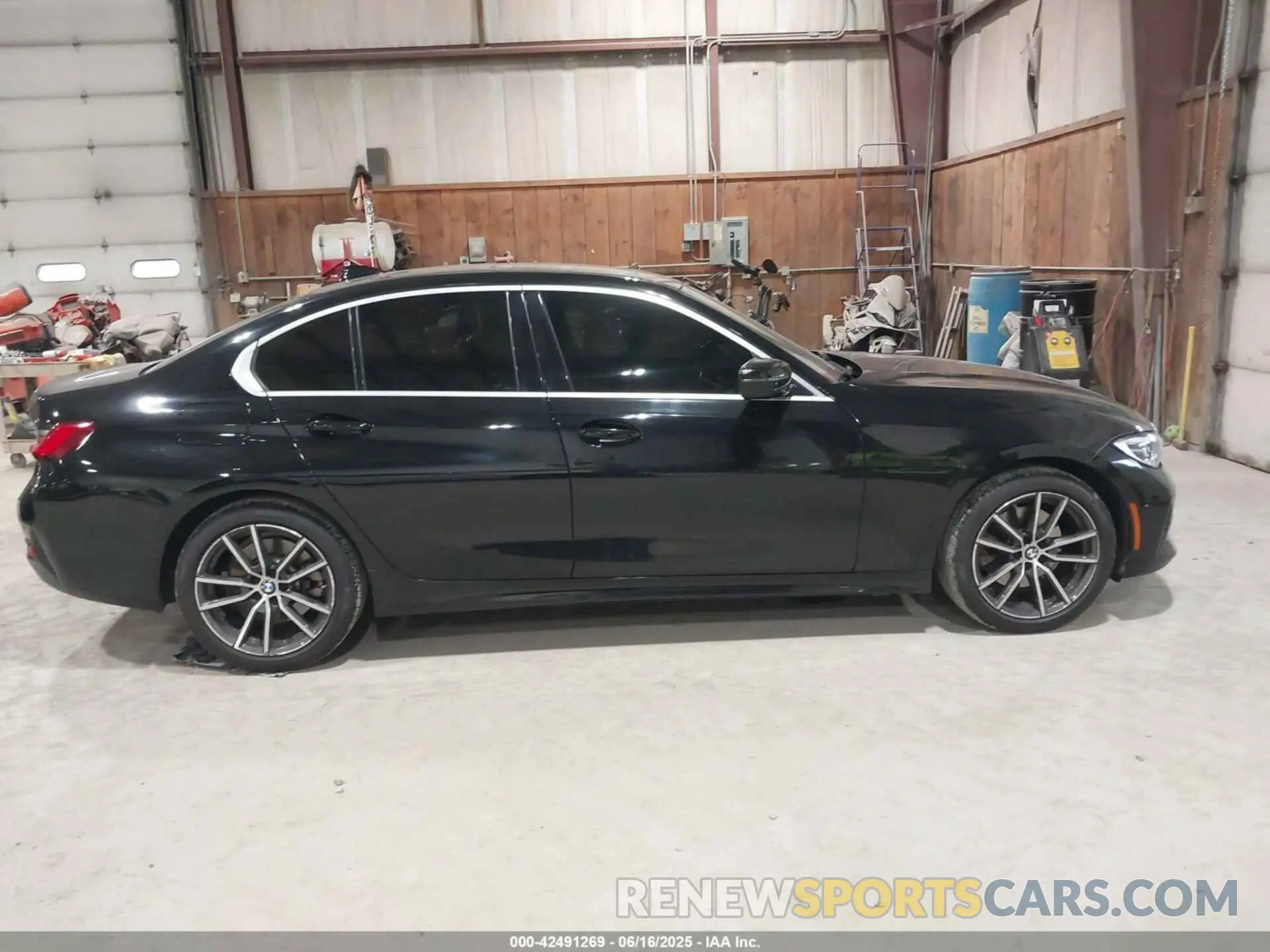 13 fotografías del automóvil dañado 3MW5R7J54K8B00283 BMW 330I 2019