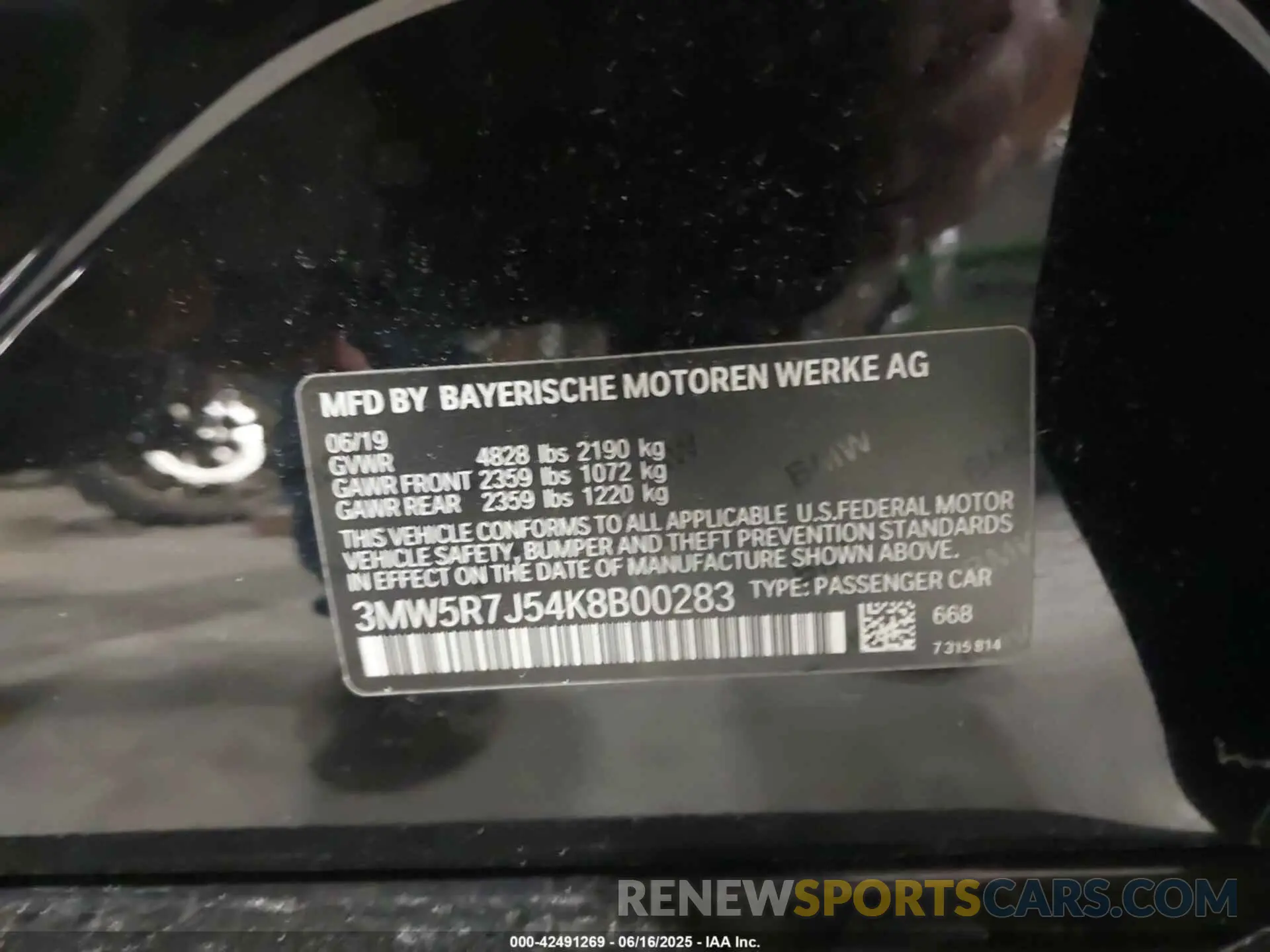 9 fotografías del automóvil dañado 3MW5R7J54K8B00283 BMW 330I 2019