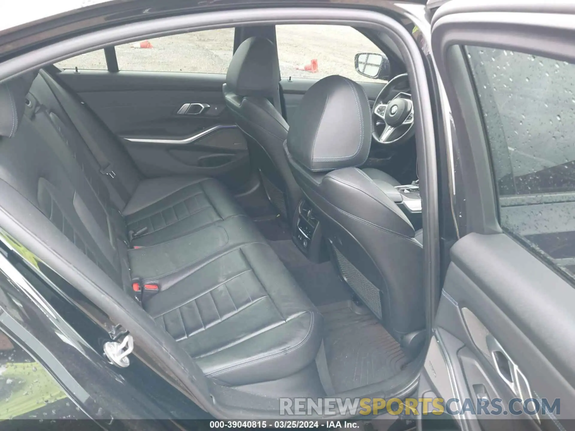 8 fotografías del automóvil dañado WBA5R1C51KAE82094 BMW 330I 2019