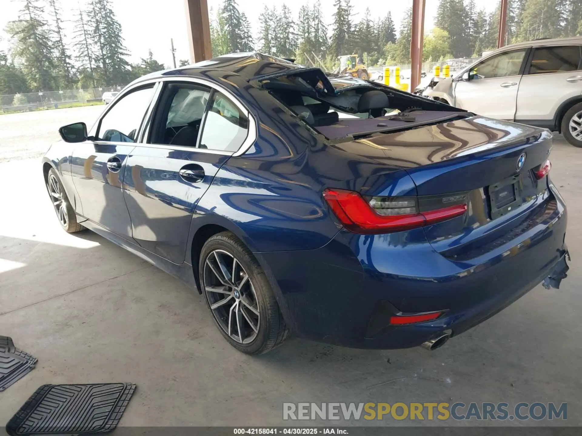 3 fotografías del automóvil dañado WBA5R1C51KAJ99658 BMW 330I 2019