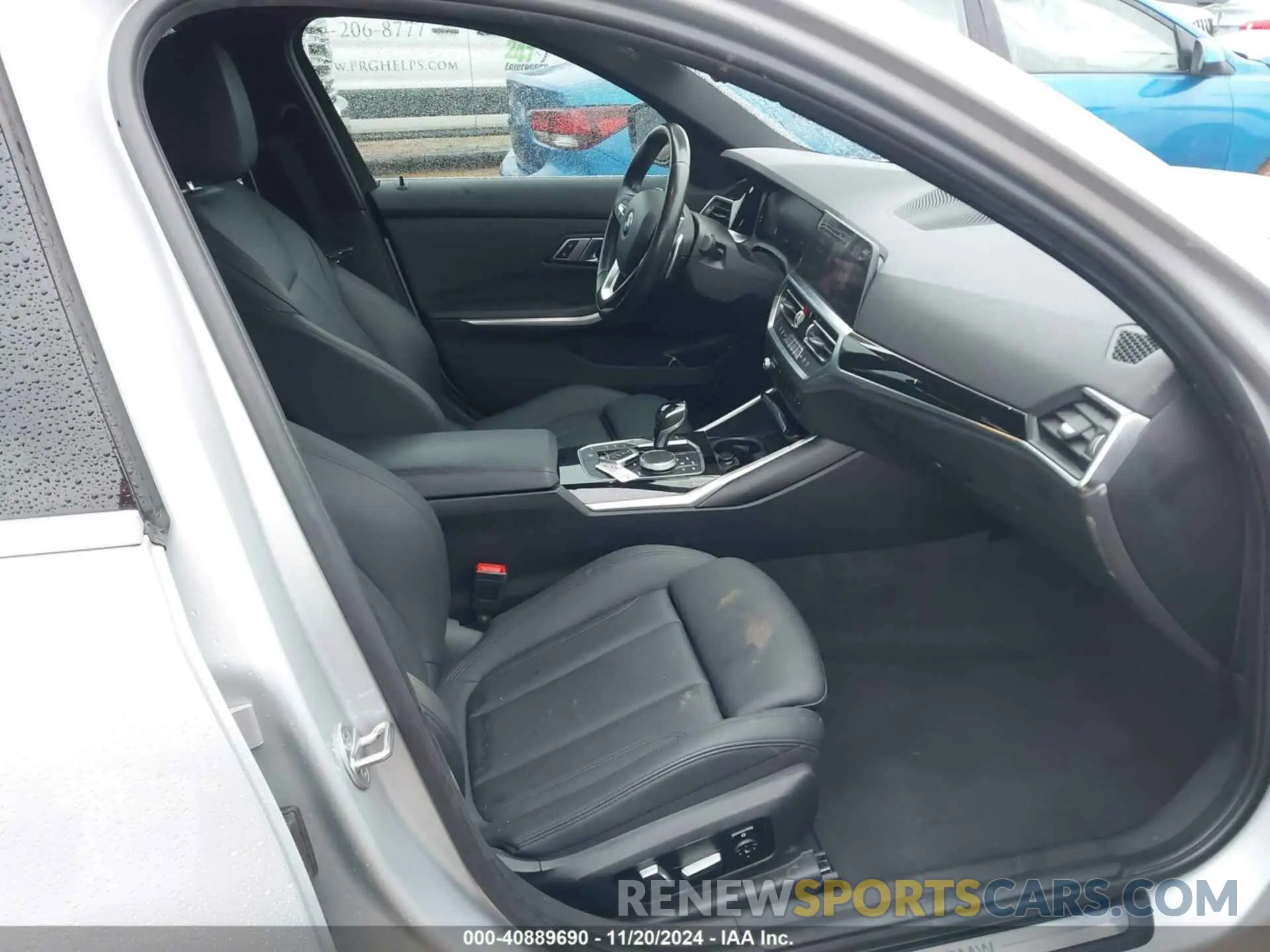 5 fotografías del automóvil dañado WBA5R1C53KAE82081 BMW 330I 2019