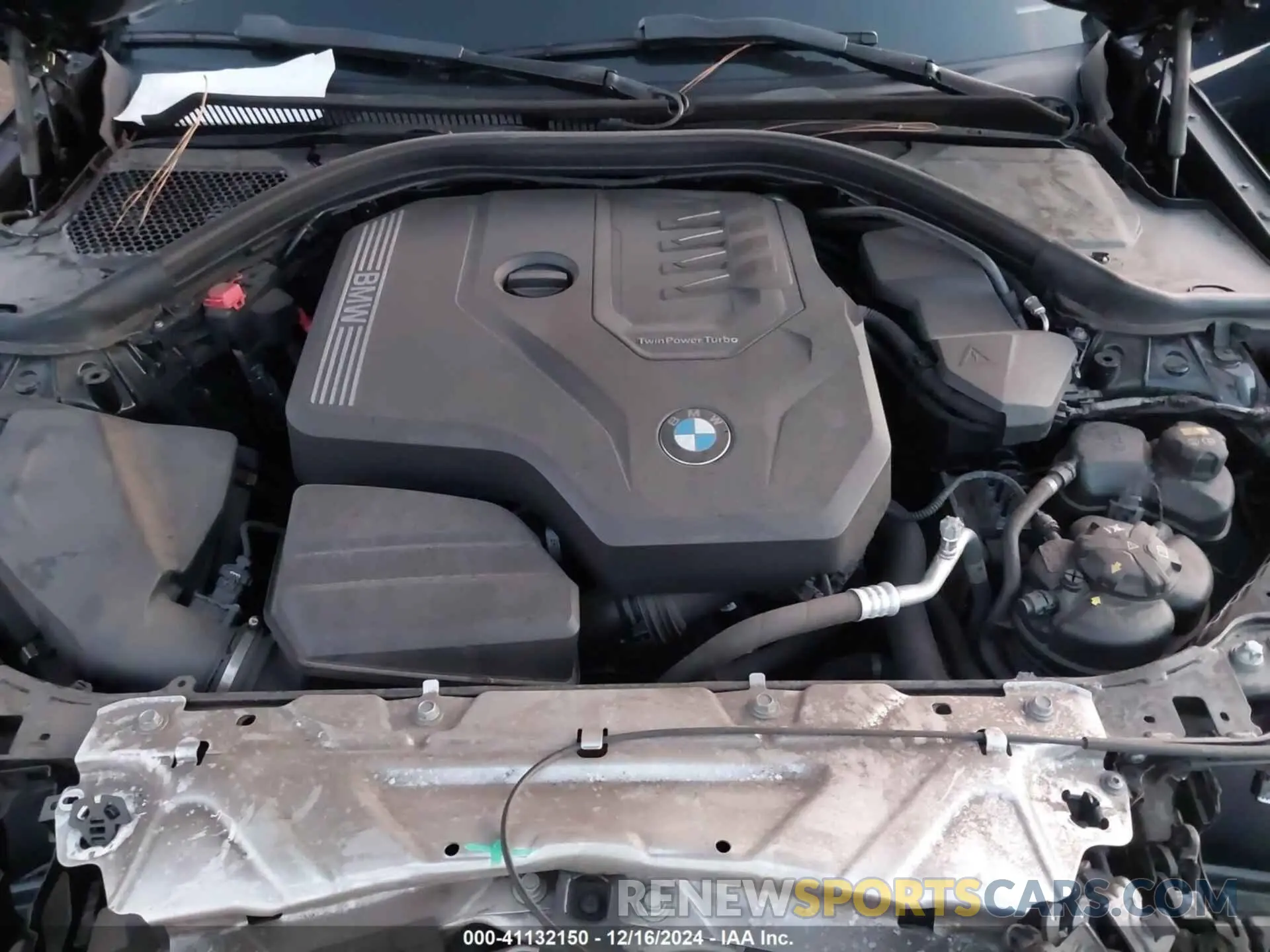 10 fotografías del automóvil dañado WBA5R1C53KAK09705 BMW 330I 2019