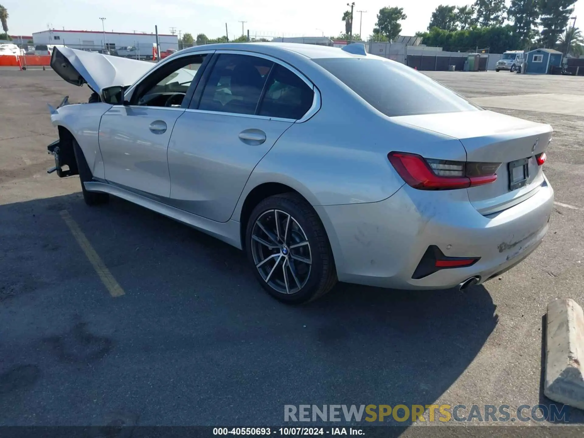 3 fotografías del automóvil dañado WBA5R1C55KAK09785 BMW 330I 2019
