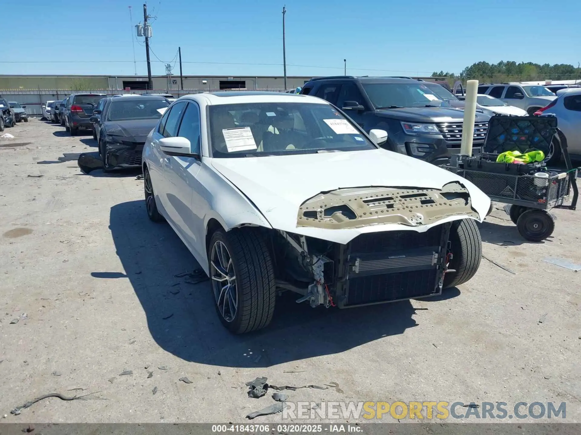 1 fotografías del automóvil dañado WBA5R1C58KAK07061 BMW 330I 2019